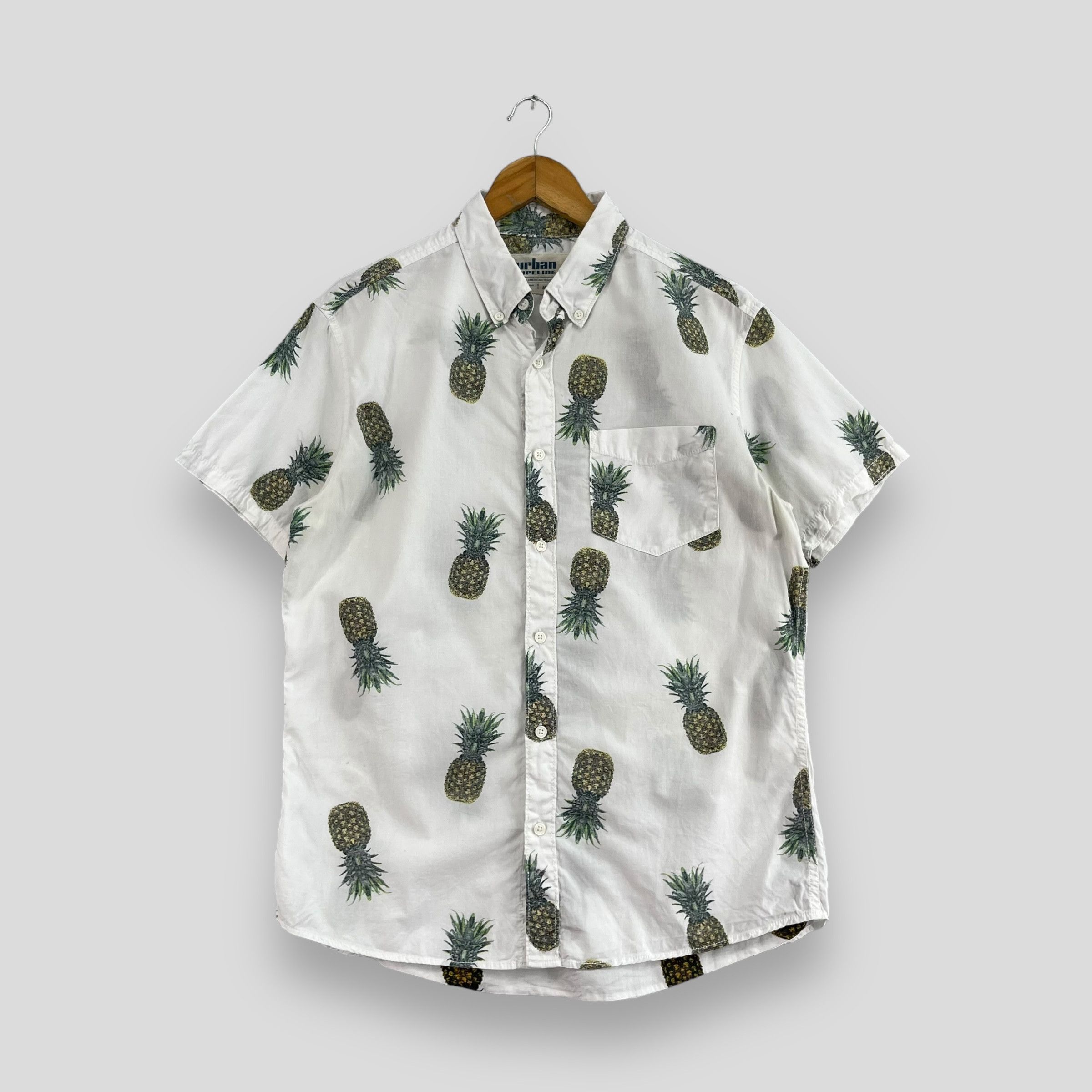 Japanese Brand Vintage Urban Pipeline Pineapple Tropical Fruit Motive Shirt Size US M / EU 48-50 / 2 - 1 Thumbnail