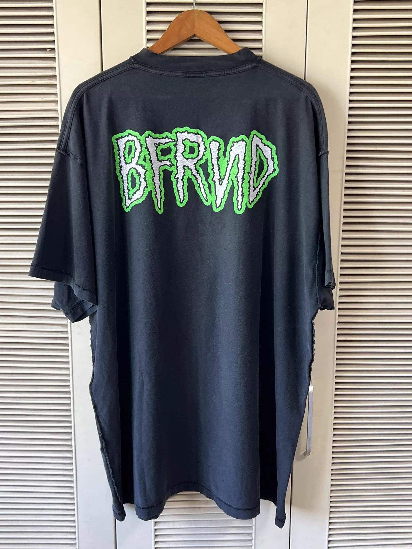 Balenciaga Balenciaga BFRND Prohibited Black Short Sleeve T-Shirt 4 Red Size US XL / EU 56 / 4 - 2 Thumbnail