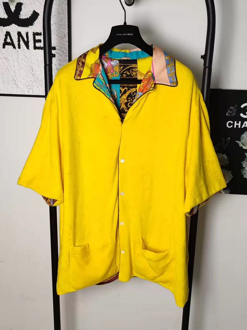 Versace Versace Baroque gold short sleeves are worn on both sides Size US XXL / EU 58 / 5 - 3 Thumbnail
