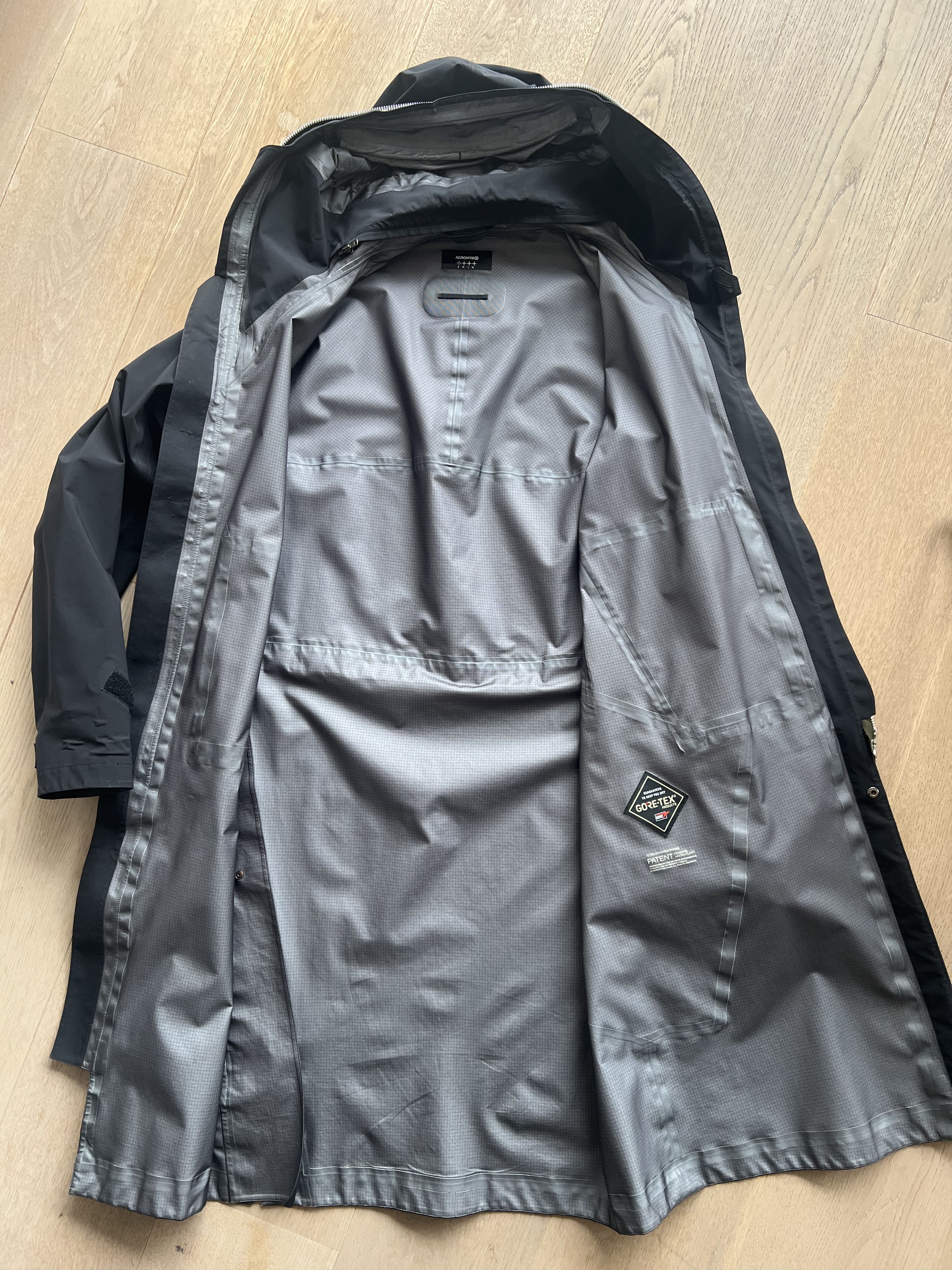 Acronym J61-GT Size US S / EU 44-46 / 1 - 13 Thumbnail