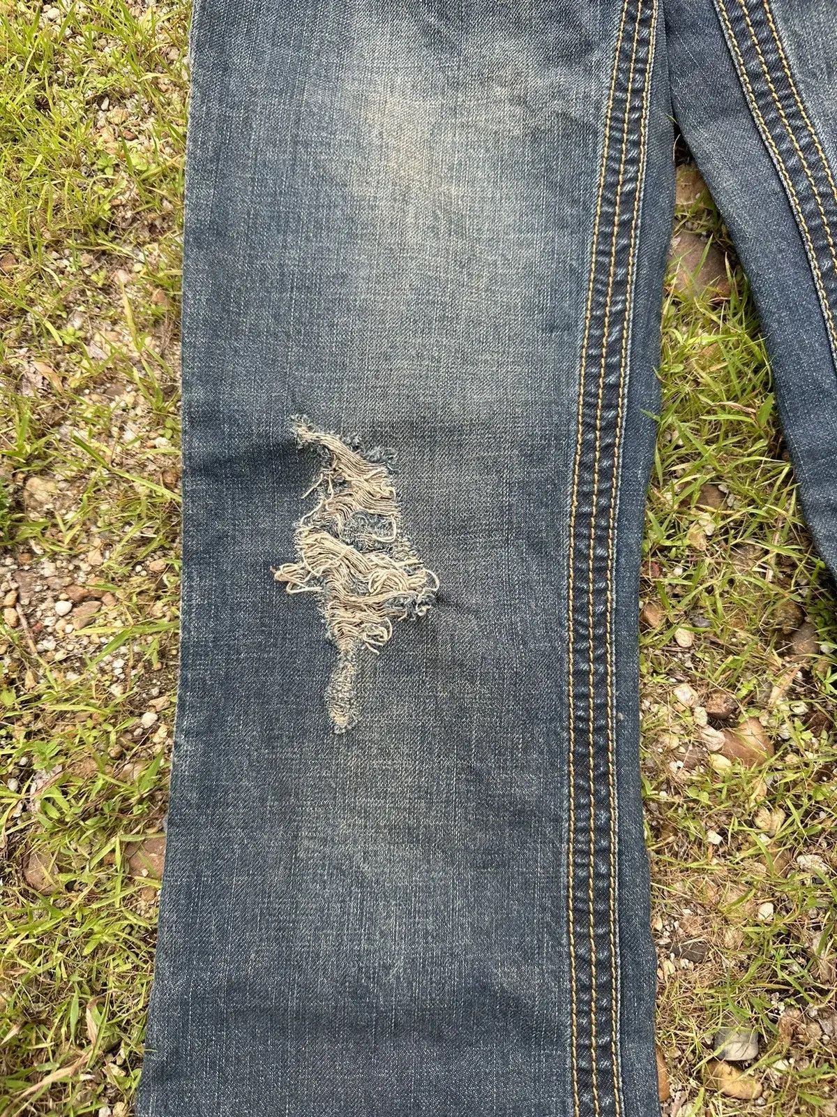 Cherokee CHEKORE JAPANESE BRAND DENIM RIPPED FLARED JEANS PANTS Size US 29 - 3 Thumbnail