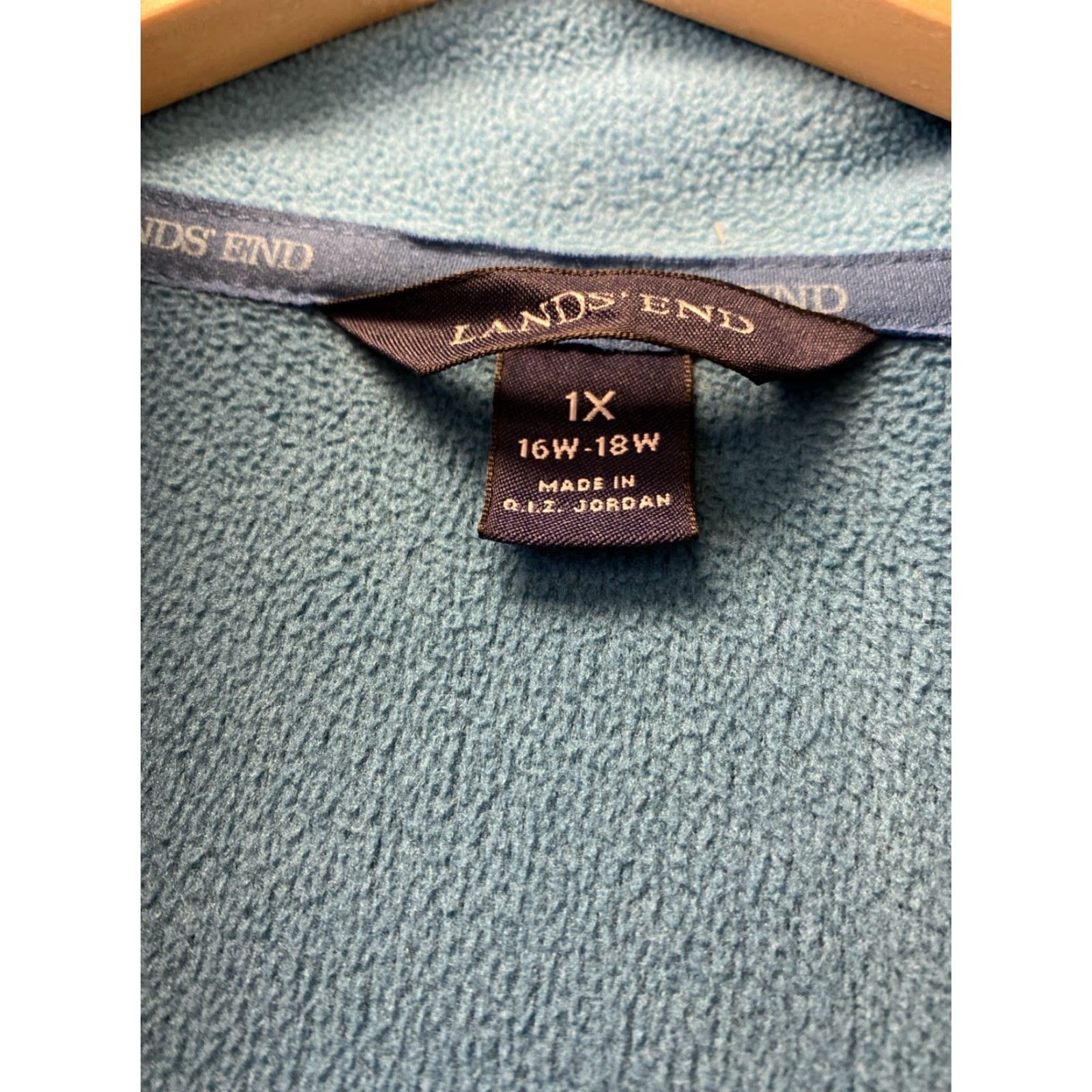 Lands' End Lands' End Lands End 1X Dark Aqua Fleece Jacket Zip Pockets Lightweight /153-24 Polyester Solid 1/4 Zip Slim Fleece Jacket Women Plus Size Size XL / US 12-14 / IT 48-50 - 4 Thumbnail