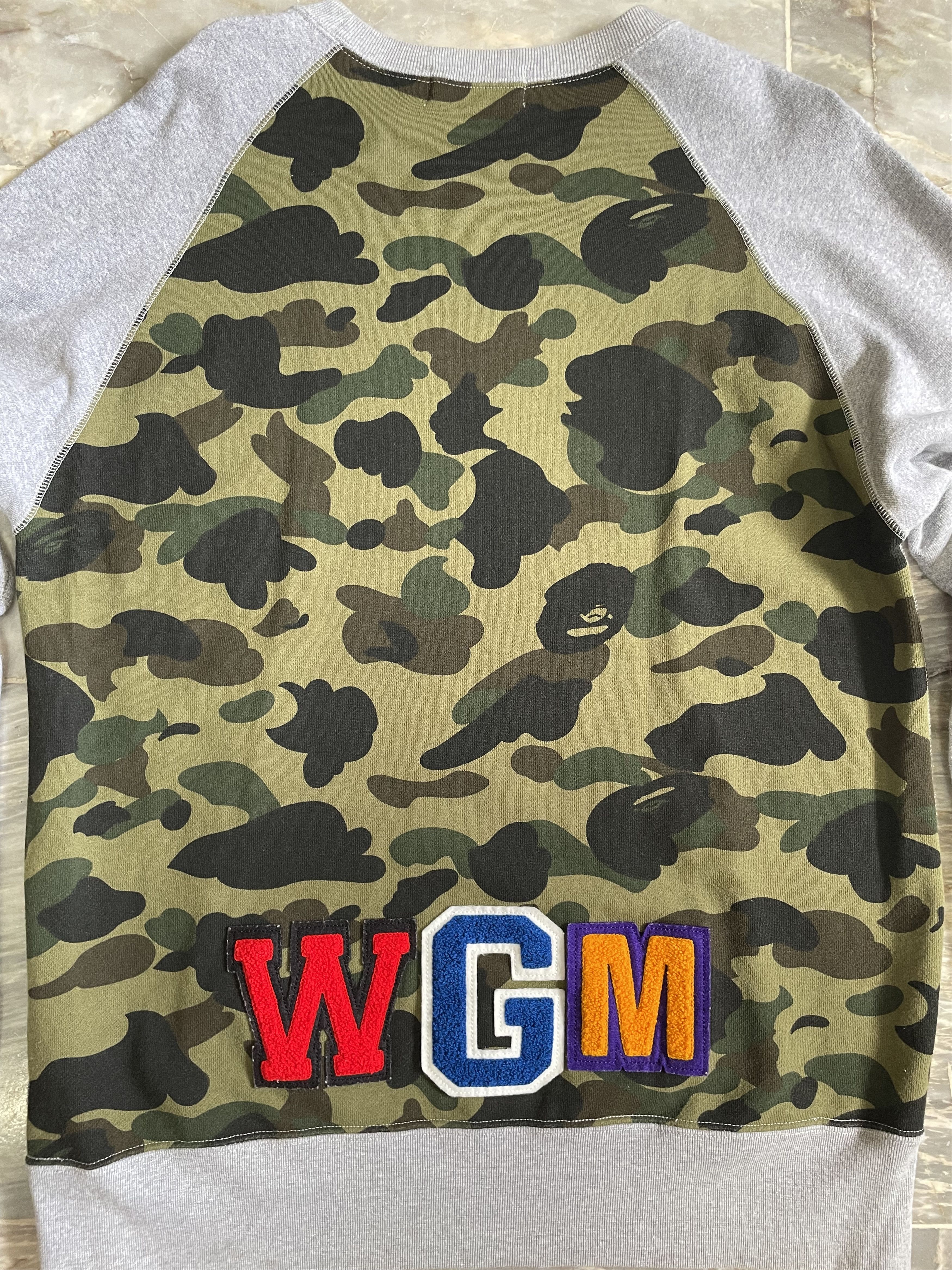 Bape A BATHING APE SHARK CREWNECK Size US L / EU 52-54 / 3 - 8 Thumbnail