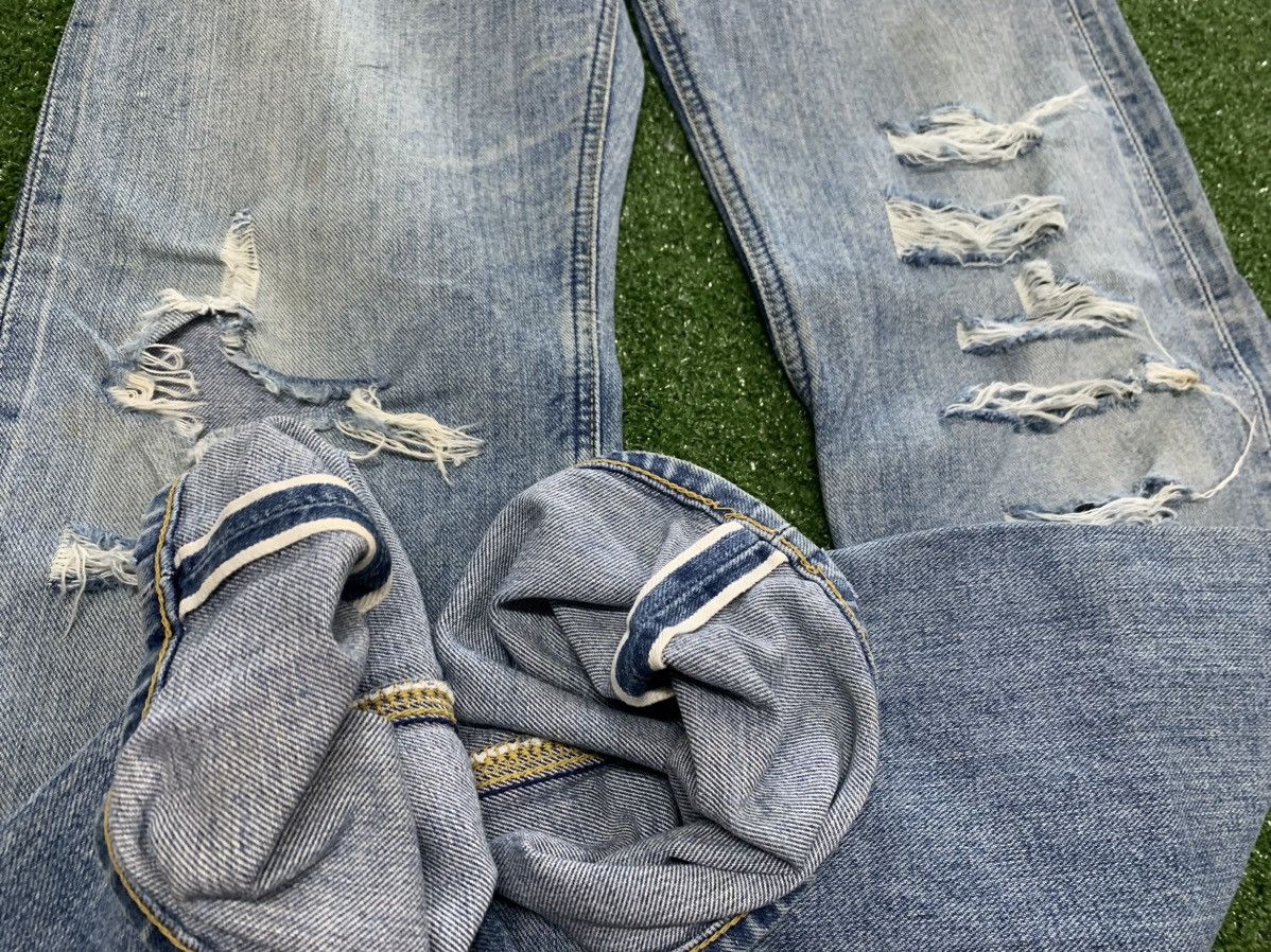 Lee DISTRESSED LEE RIDER LEF HAND SELVEDGE. Size US 30 / EU 46 - 4 Thumbnail