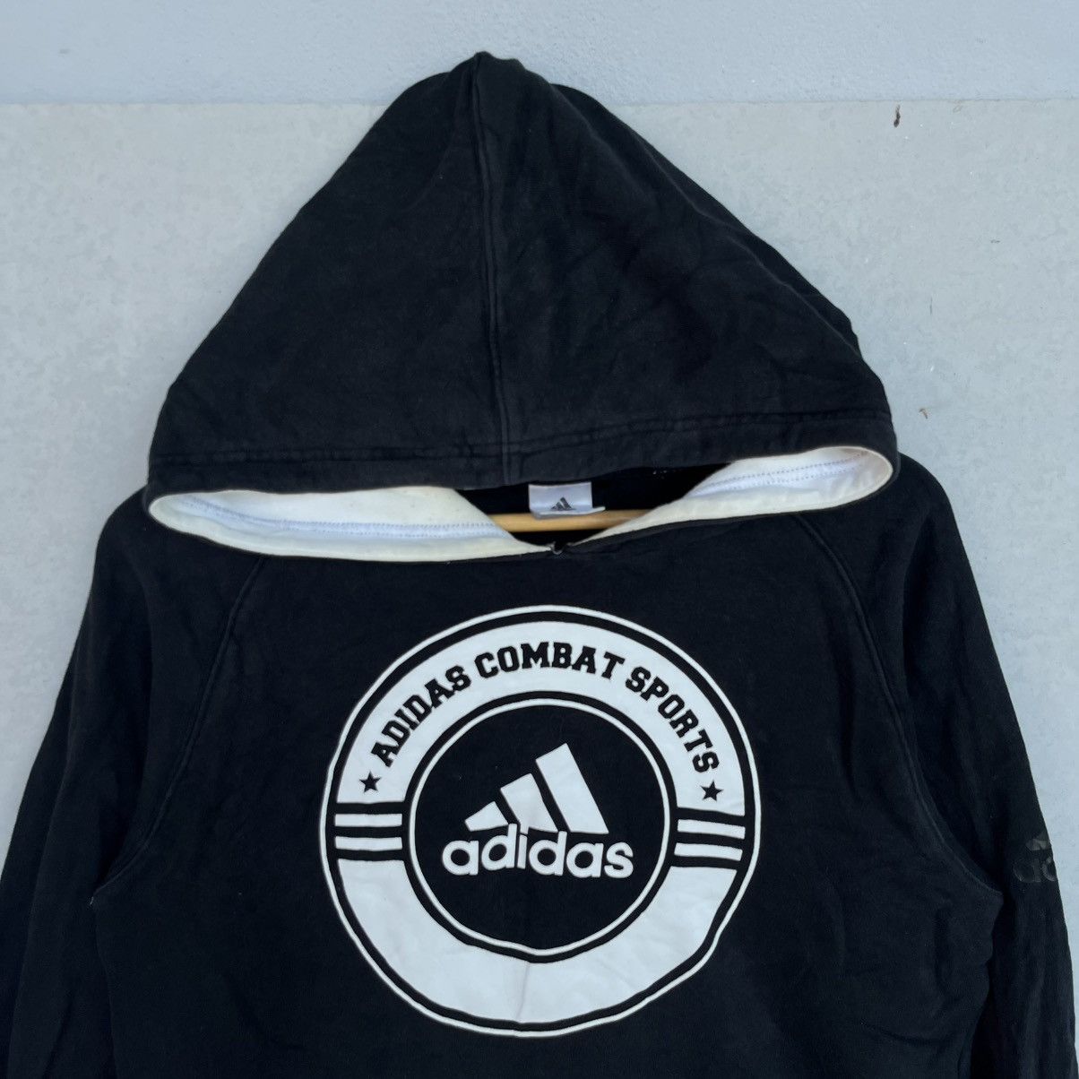 Other Vintage Adidas Black Combat Sports Hoodie Size L Size US L / EU 52-54 / 3 - 4 Thumbnail