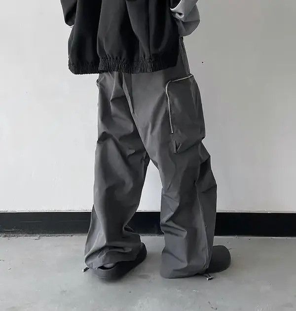 Japanese Brand Baggy Cargo Pants Straight Casual Harajuku Y2K Style Pockets Size US 34 / EU 50 - 4 Thumbnail