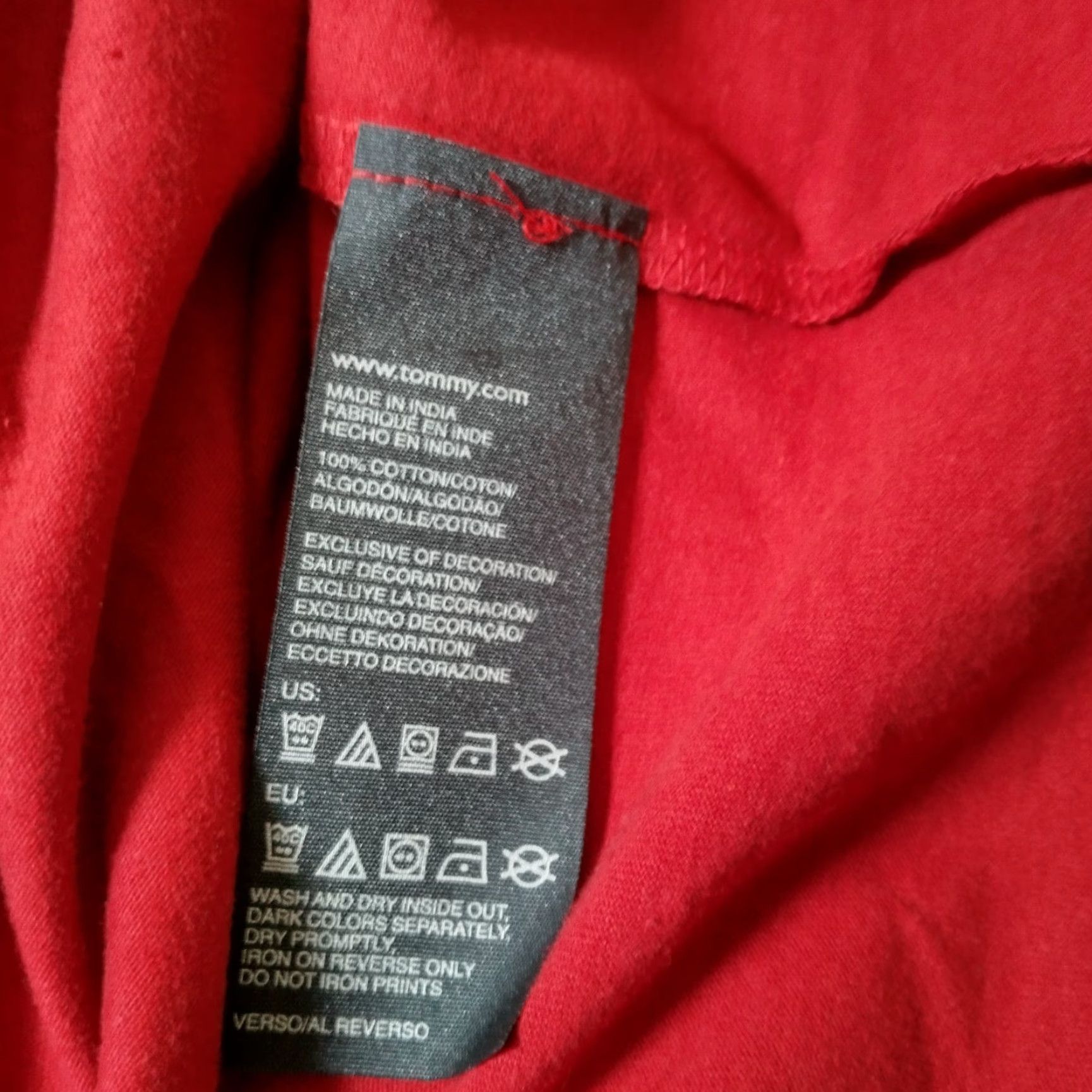 Tommy Hilfiger Tommy Hilfiger Shirt Men XS Red Puffy Graphic T Short Sleeve New 2011 Size US XS / EU 42 / 0 - 7 Thumbnail