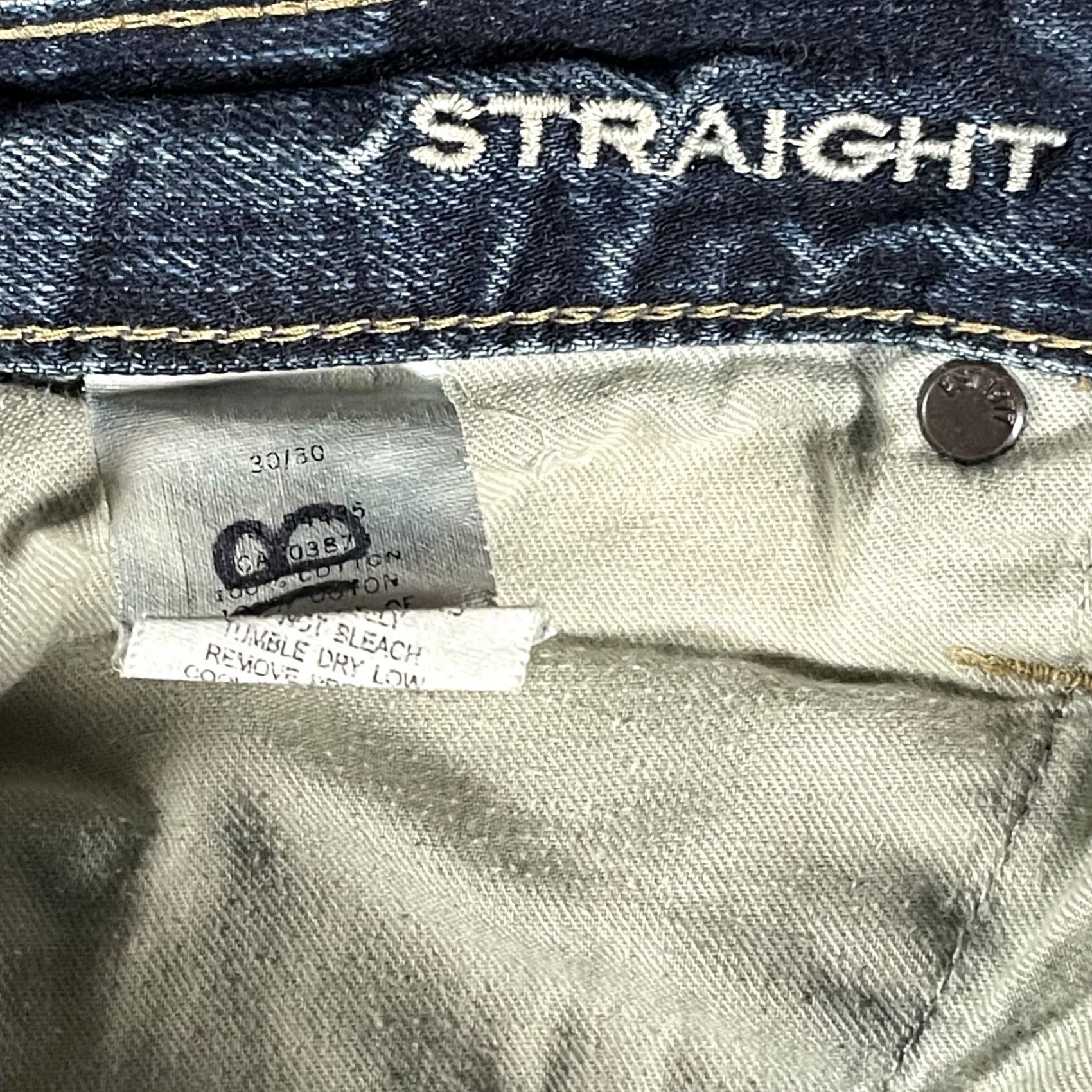 American Eagle Outfitters American Eagle Jeans Mens 30x30 Blue Straight Leg Distressed Denim 30in Regular Waist 30in Hong Kong Black? Size US 30 / EU 46 - 7 Thumbnail