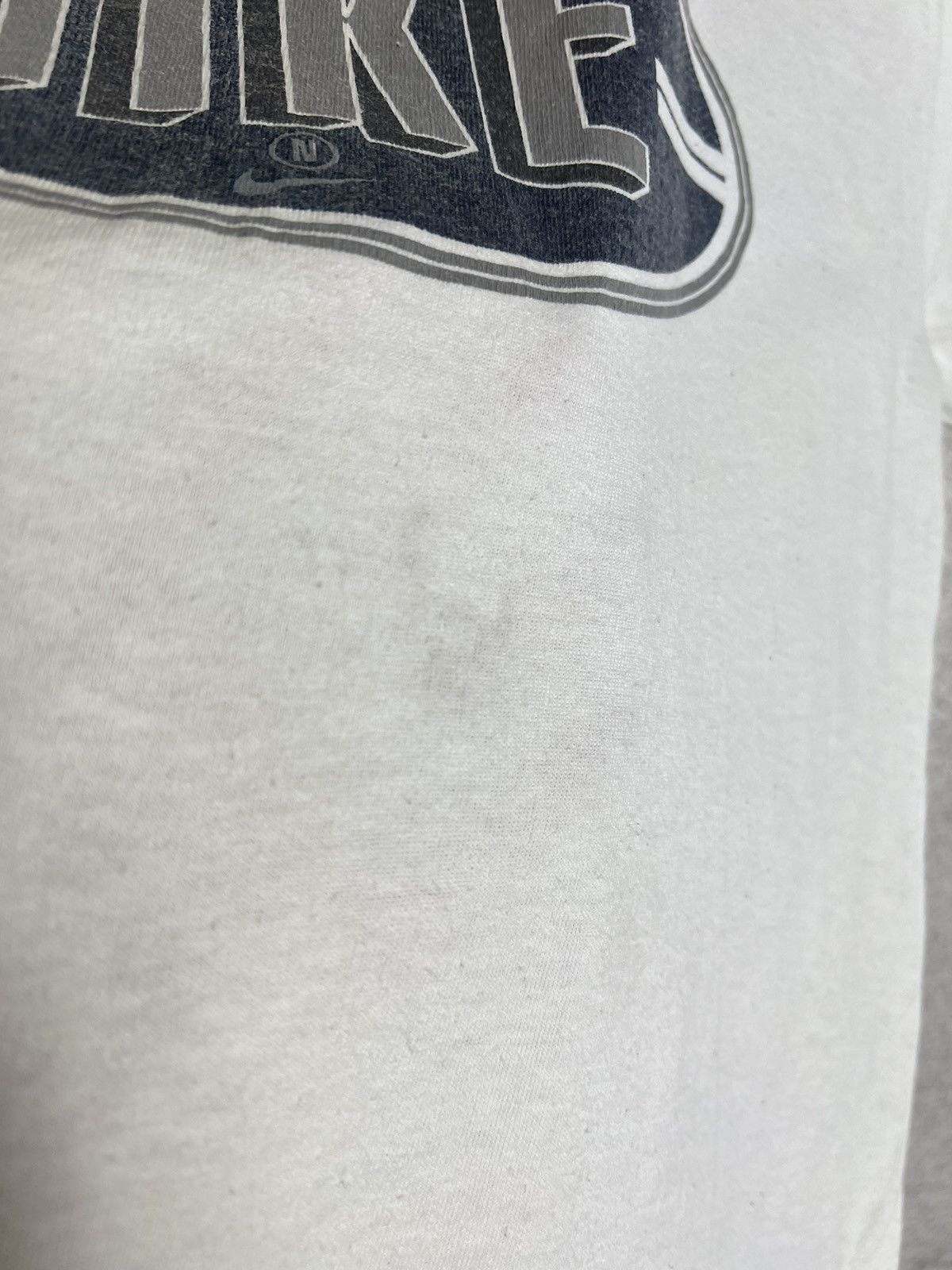 Nike Vintage Nike 90s Big Logo Swoosh Tee Size US S / EU 44-46 / 1 - 11 Thumbnail