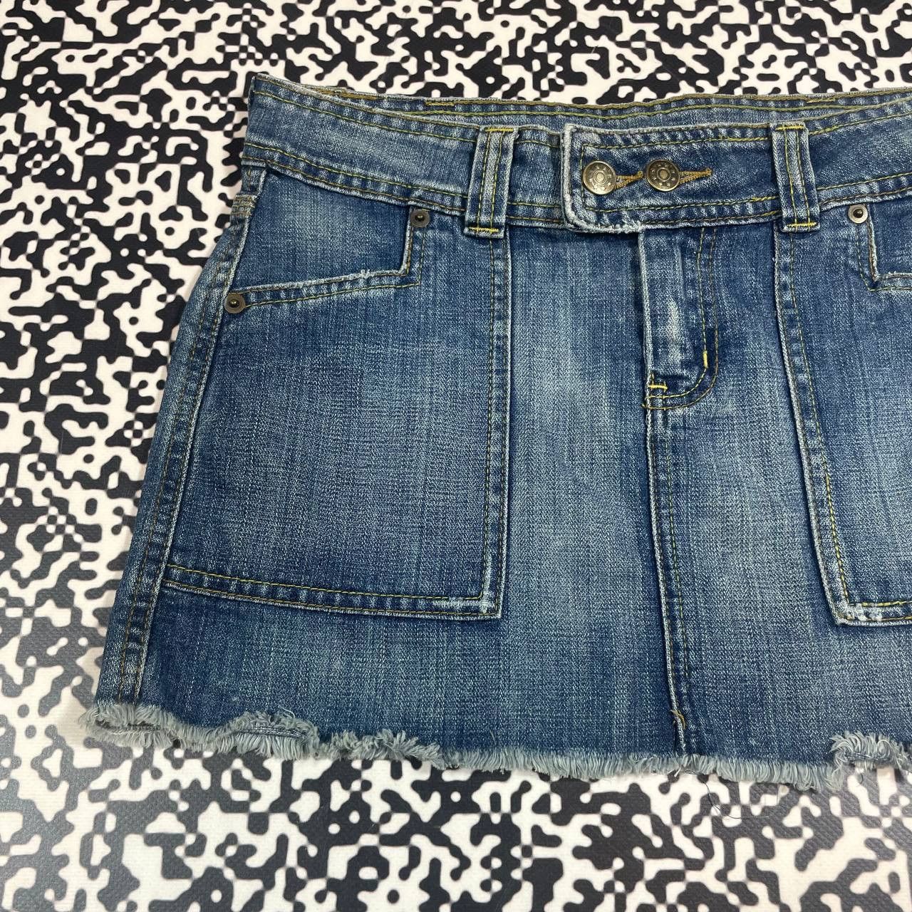Japanese Brand Vintage Y2K Japanese Style Carpenter Denim Mini Skirt Size 27" / US 4 / IT 40 - 6 Thumbnail
