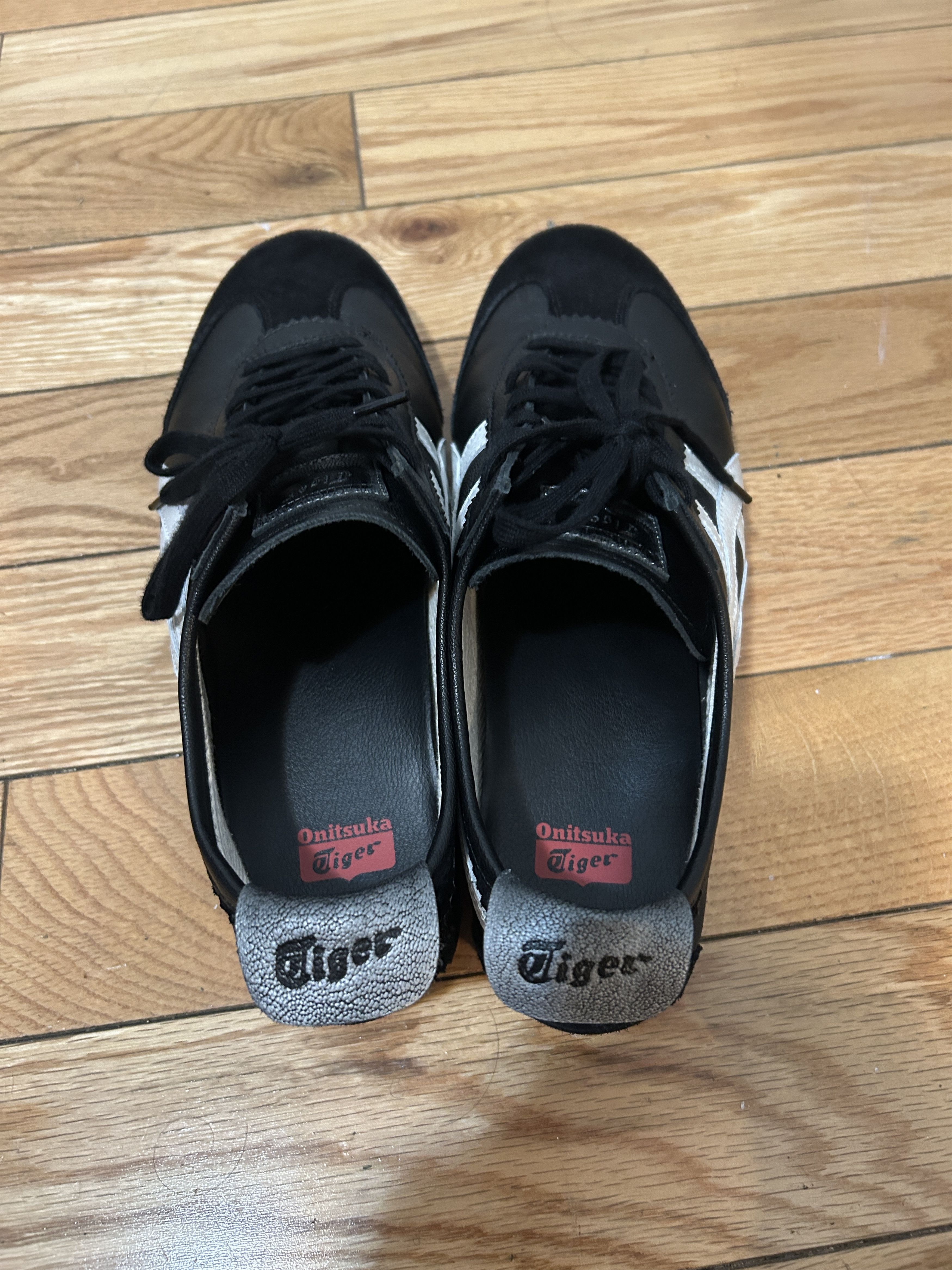Onitsuka Tiger Onitsuka Tiger Nippon Made Mexico 66 Black White Size US 8 / EU 41 - 11 Thumbnail