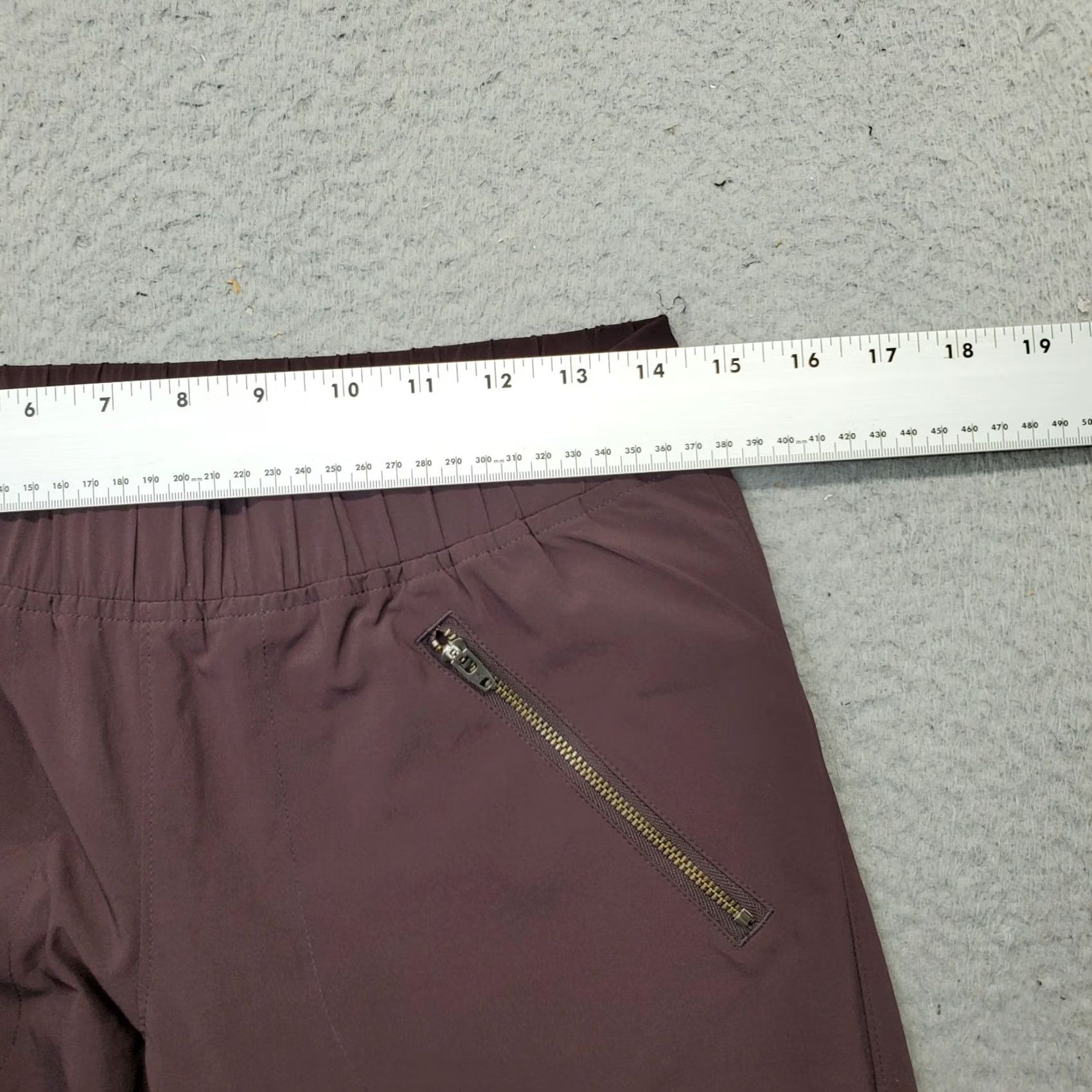 Athleta Athleta Womens Sweatpants 4 Purple Relaxed Elastic Waist Zip Pocket Tapered Leg - Size 4 - Pant, Casual, Activewear, Travel, 28 Inseam Size 27" / US 4 / IT 40 - 6 Thumbnail