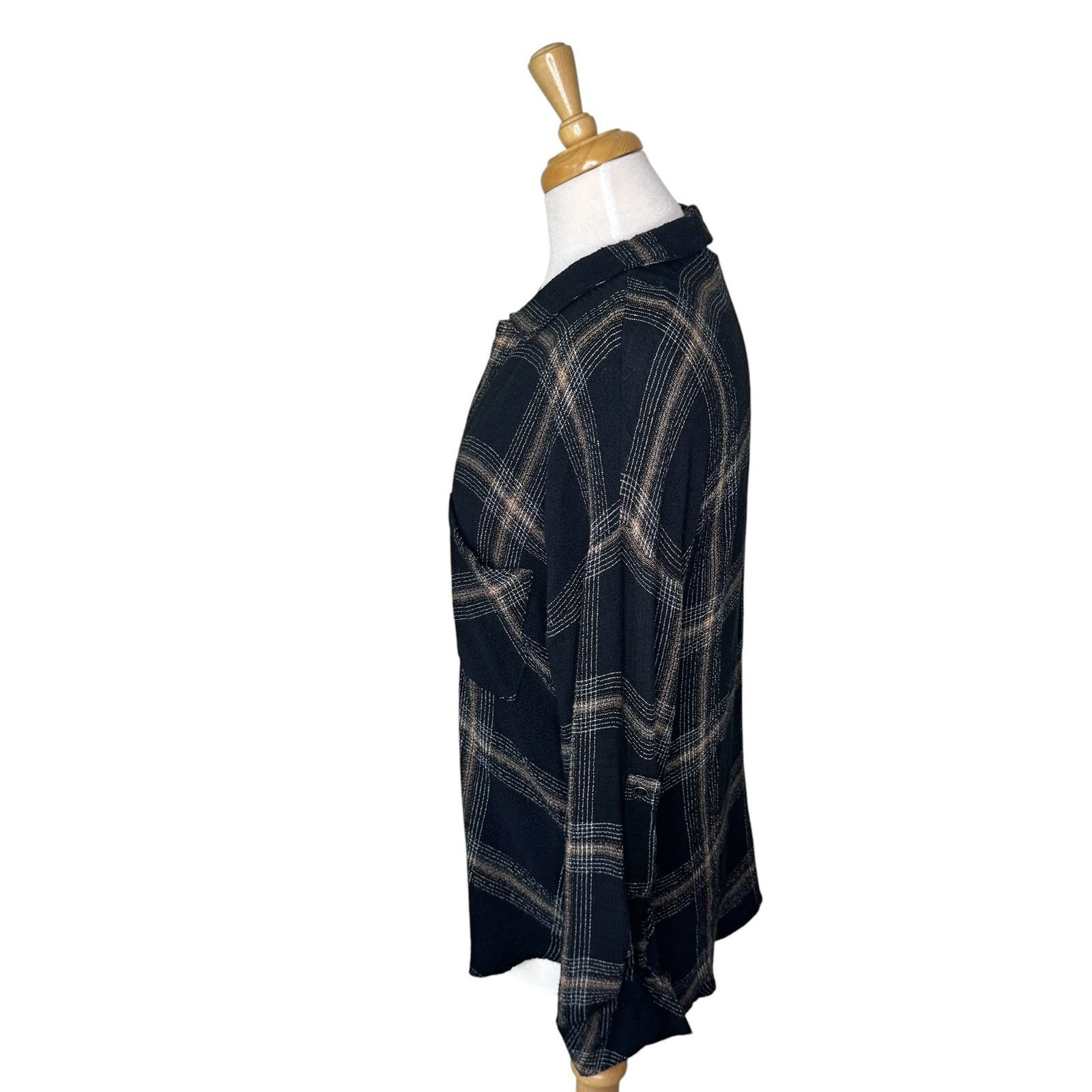 Bella Dahl BELLA DAHL B4925 Oversized Boyfriend Plaid Button Up Shirt Size S / US 4 / IT 40 - 3 Thumbnail