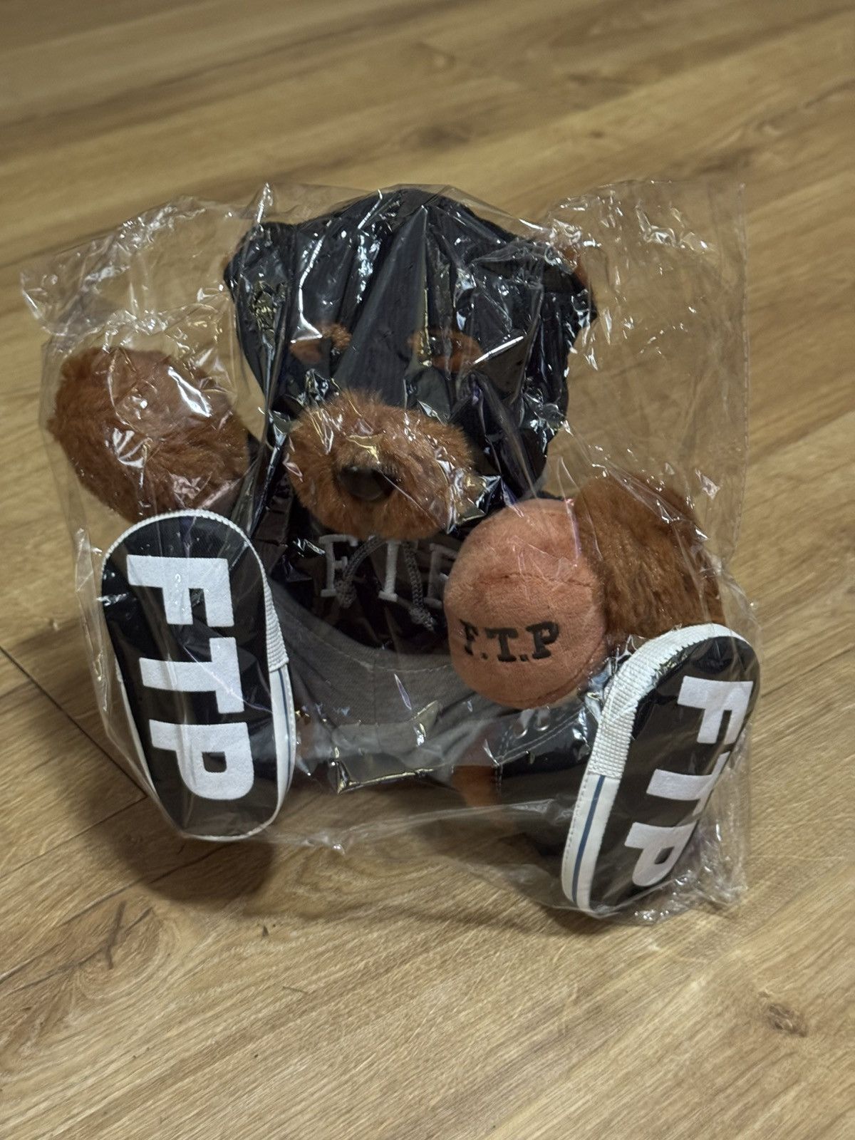 BEAR 激レア　FTP PLUSH