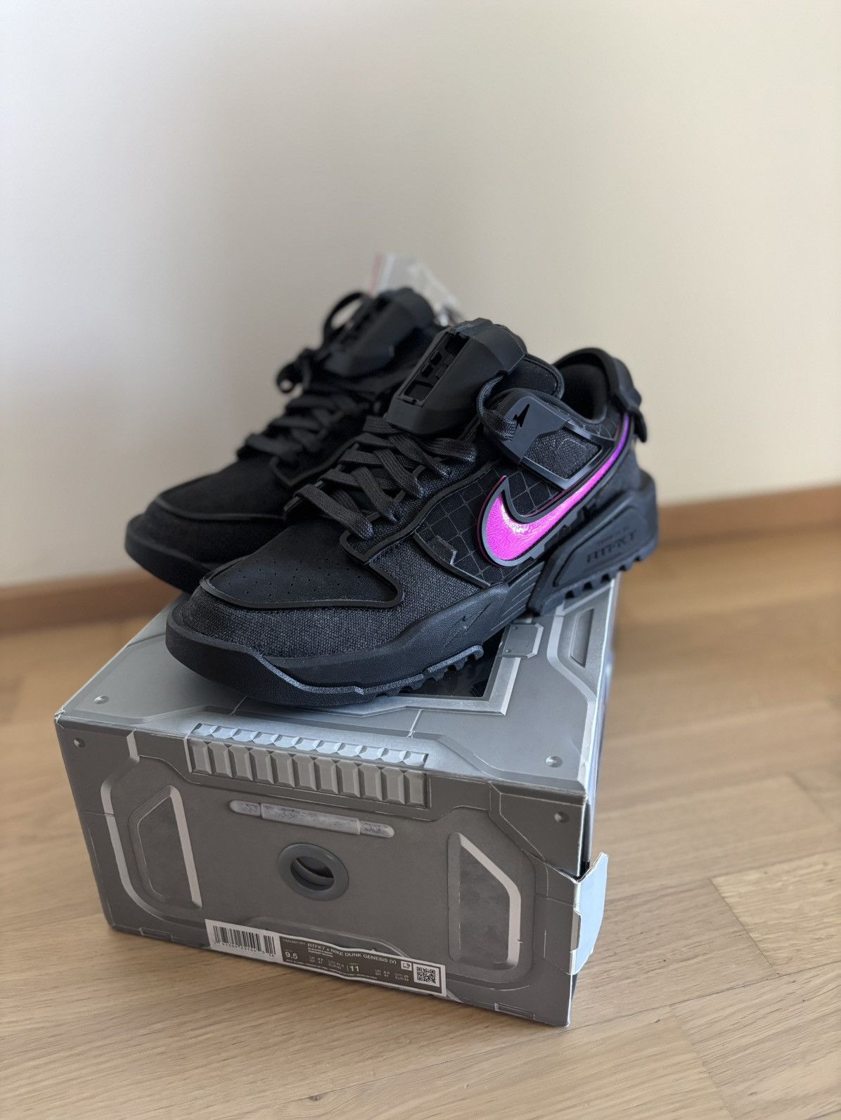 Nike RTFKT Nike Dunk Genesis OG Size US 9.5 / EU 42-43 - 1 Thumbnail