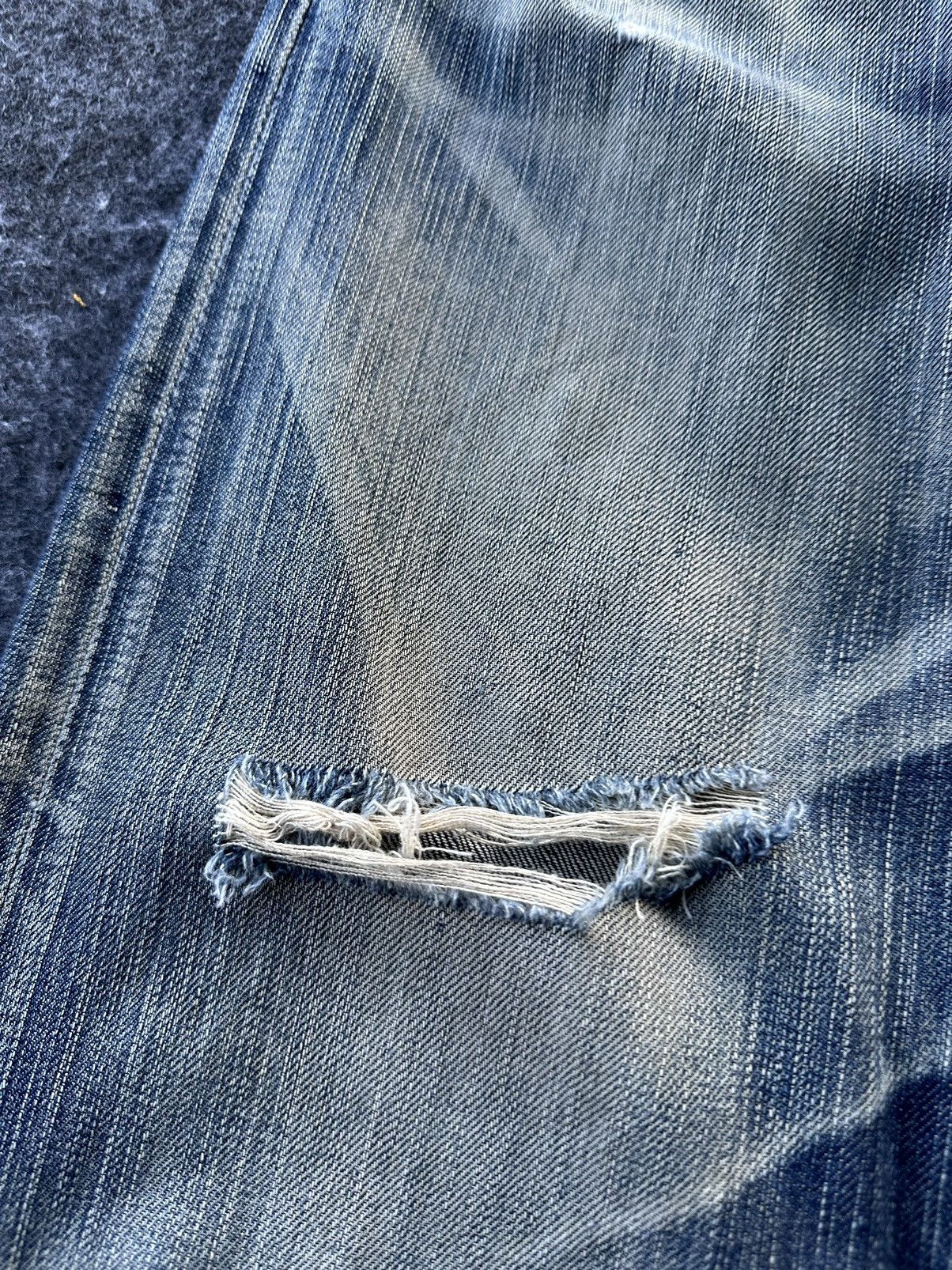 Edwin Vintage Edwin Exclusive Distressed Japan Denim 30x33 D344 Size US 30 / EU 46 - 12 Thumbnail