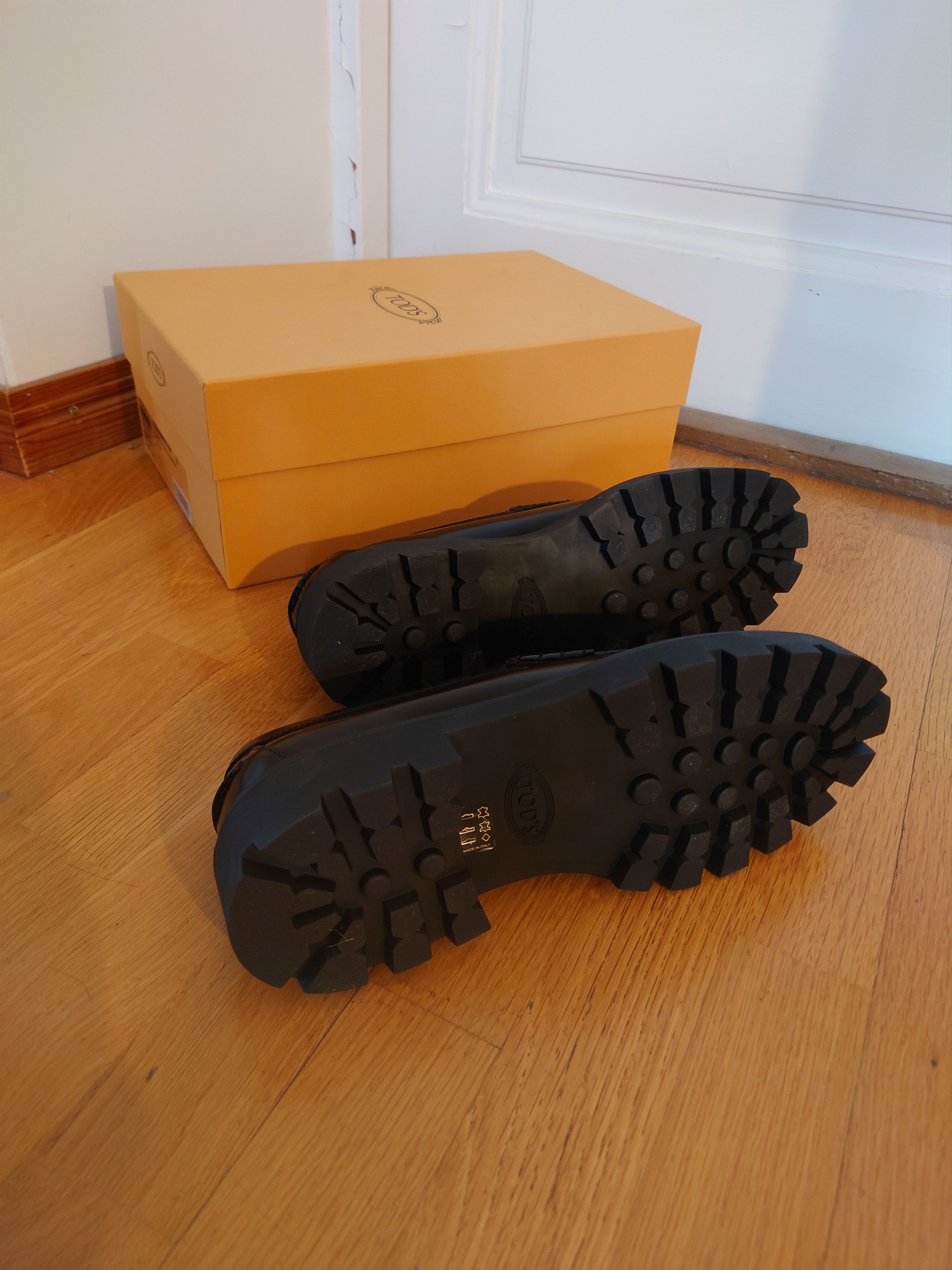 Tod's TOD's Patent leather loafers Size US 10 / EU 43 - 5 Thumbnail