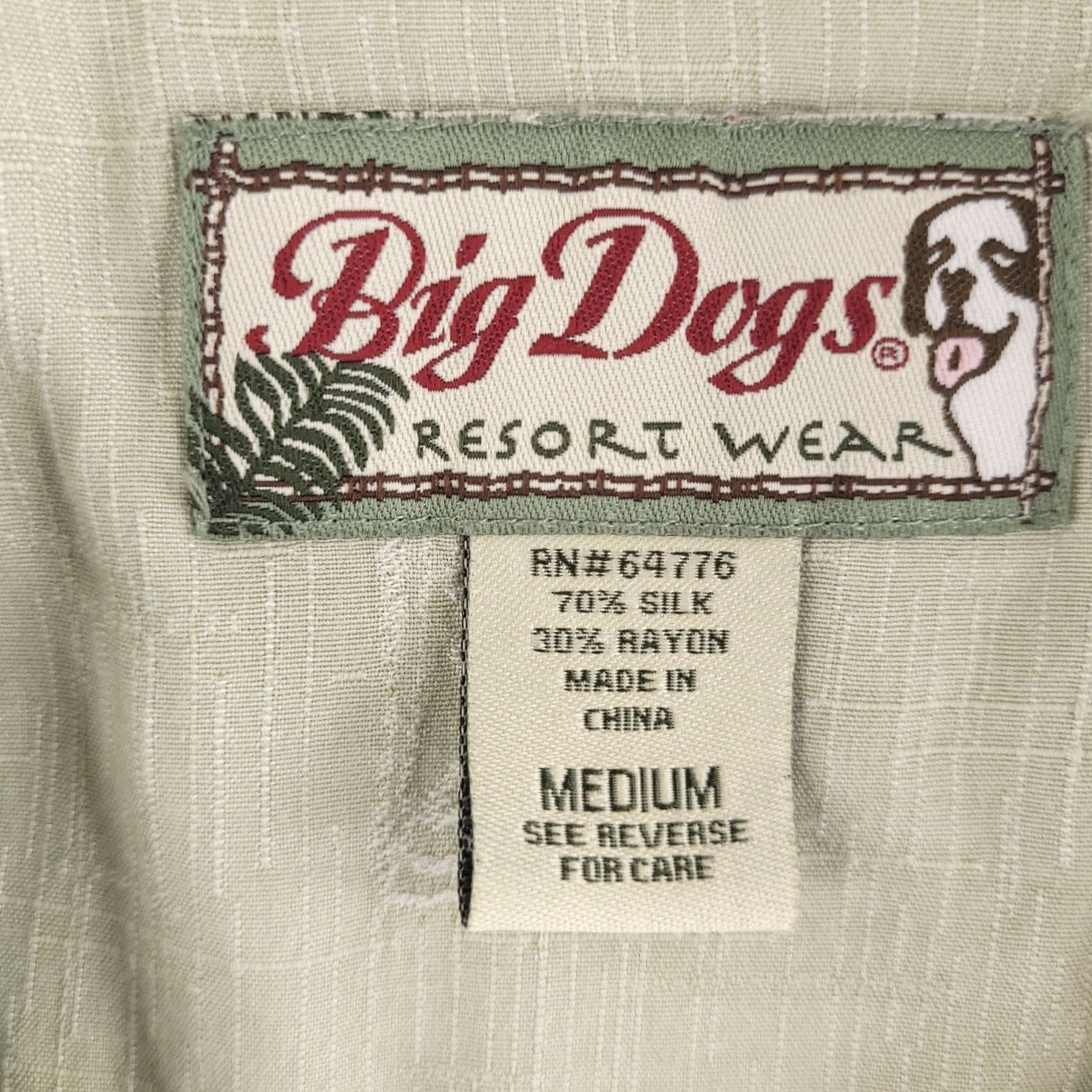 Big Dogs Big Dogs Shirt Mens Medium Green Silk Hawaiian Short Sleeve Size US M / EU 48-50 / 2 - 3 Thumbnail