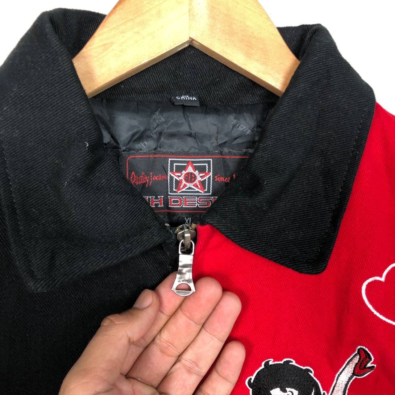 Jeff Hamilton Vintage 90s Betty Boob Graphic Crop Jacket Full Zipper Size US L / EU 52-54 / 3 - 7 Thumbnail