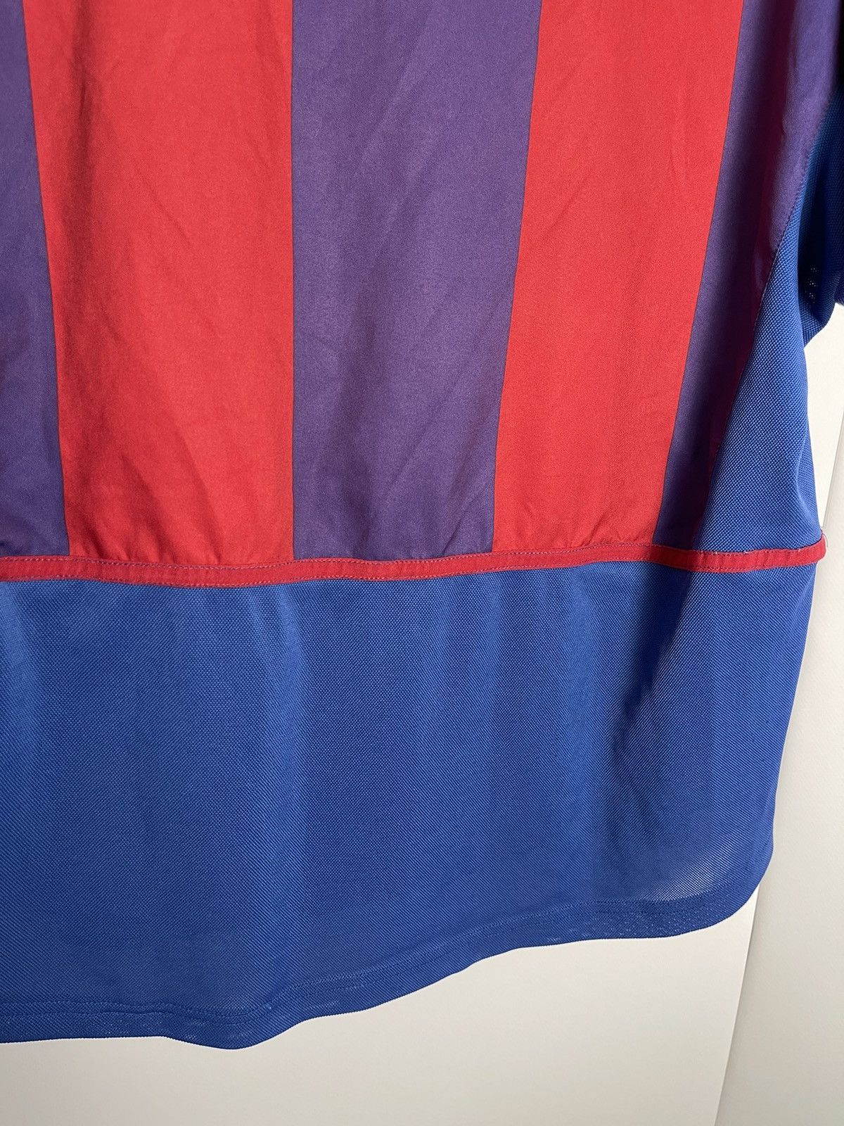 Vintage Nike Barcelona soccer jersey striped total 90 size S