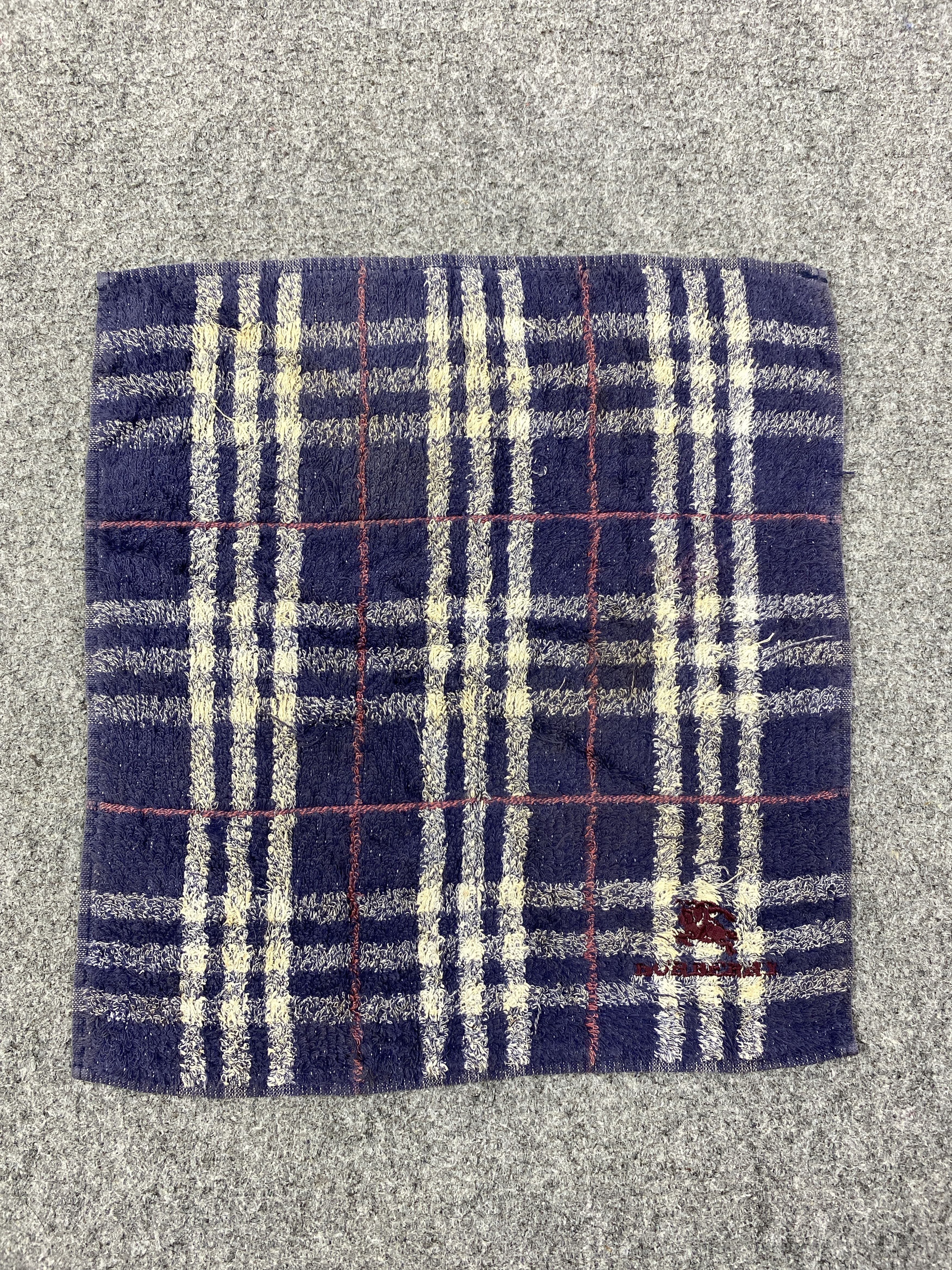 Burberry Vintage Burberry Novacheck Mini Towel / Hand Towel TT0005 Size ONE SIZE - 3 Thumbnail