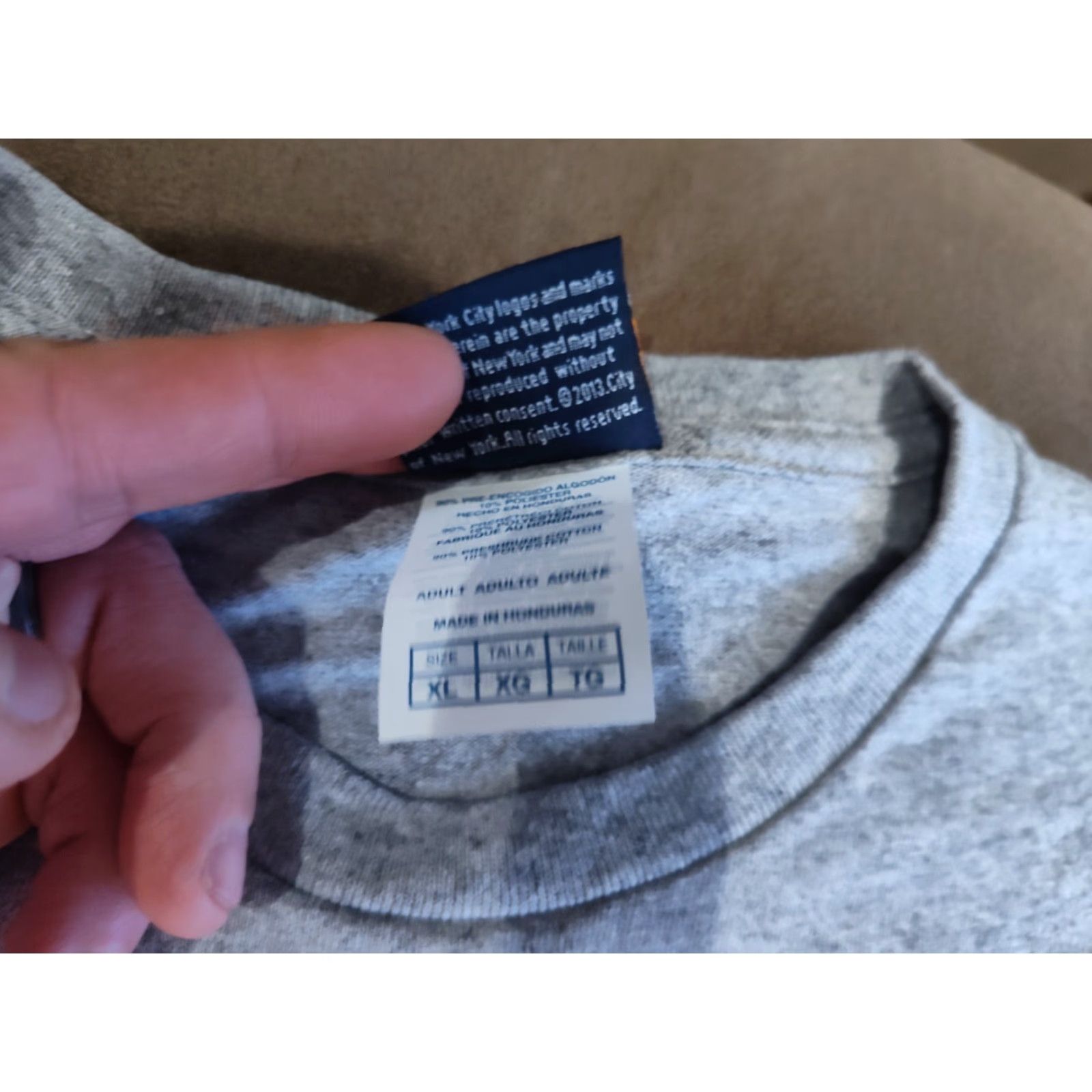 Vintage NYPD Mens T-Shirt XL Gray Cotton Officially Licensed Short Sleeve Classic Fit Unknown Country Size US XL / EU 56 / 4 - 7 Thumbnail