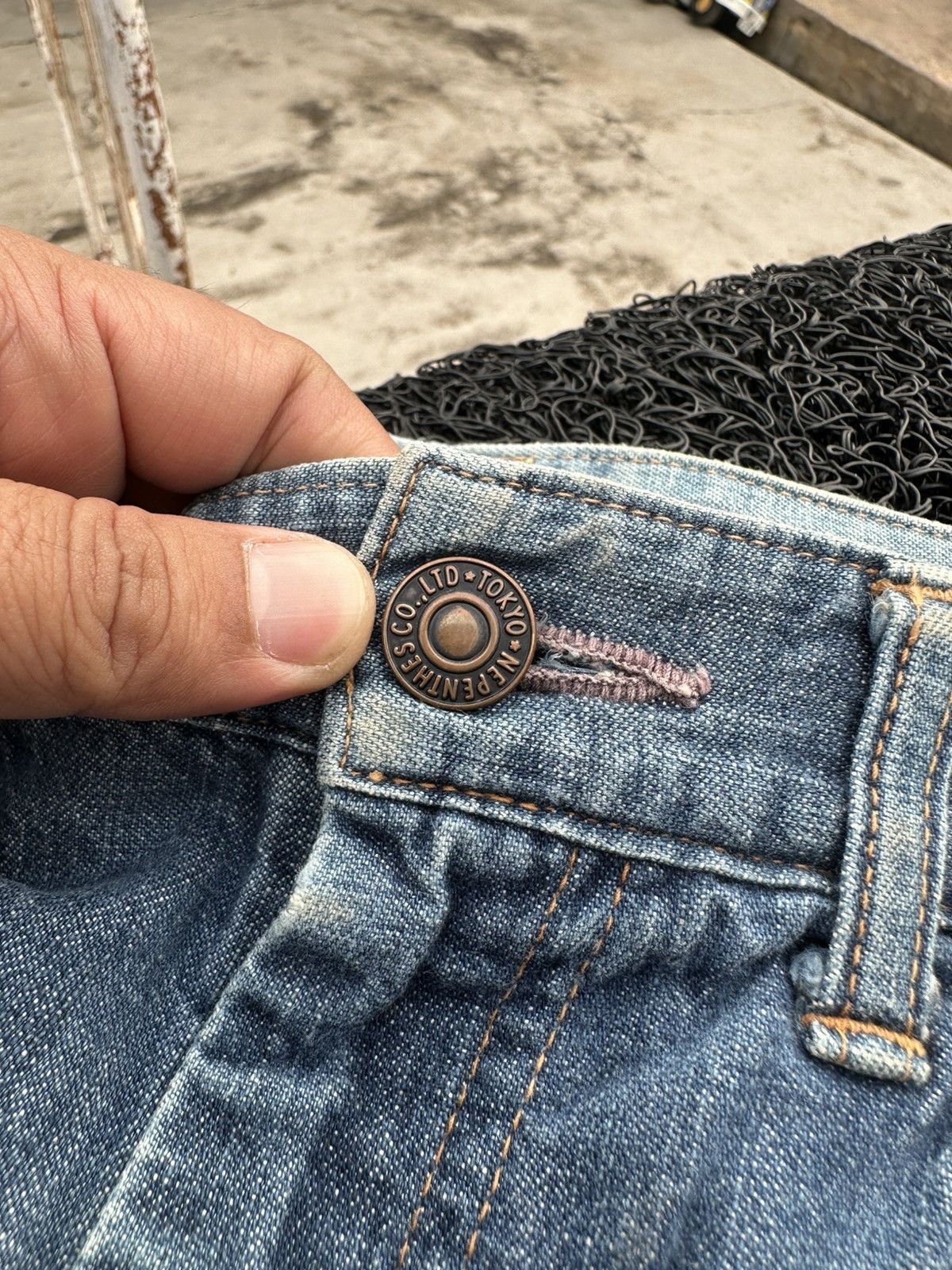 Nepenthes Vintage Nepenthes Distressed Pant Size US 30 / EU 46 - 10 Thumbnail