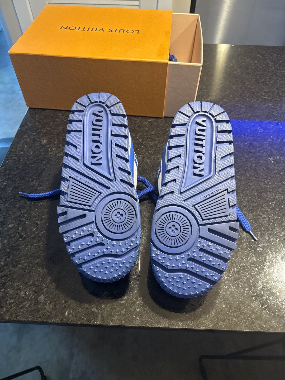 Louis Vuitton Louis Vuitton Trainers Size US 11 / EU 44 - 3 Thumbnail