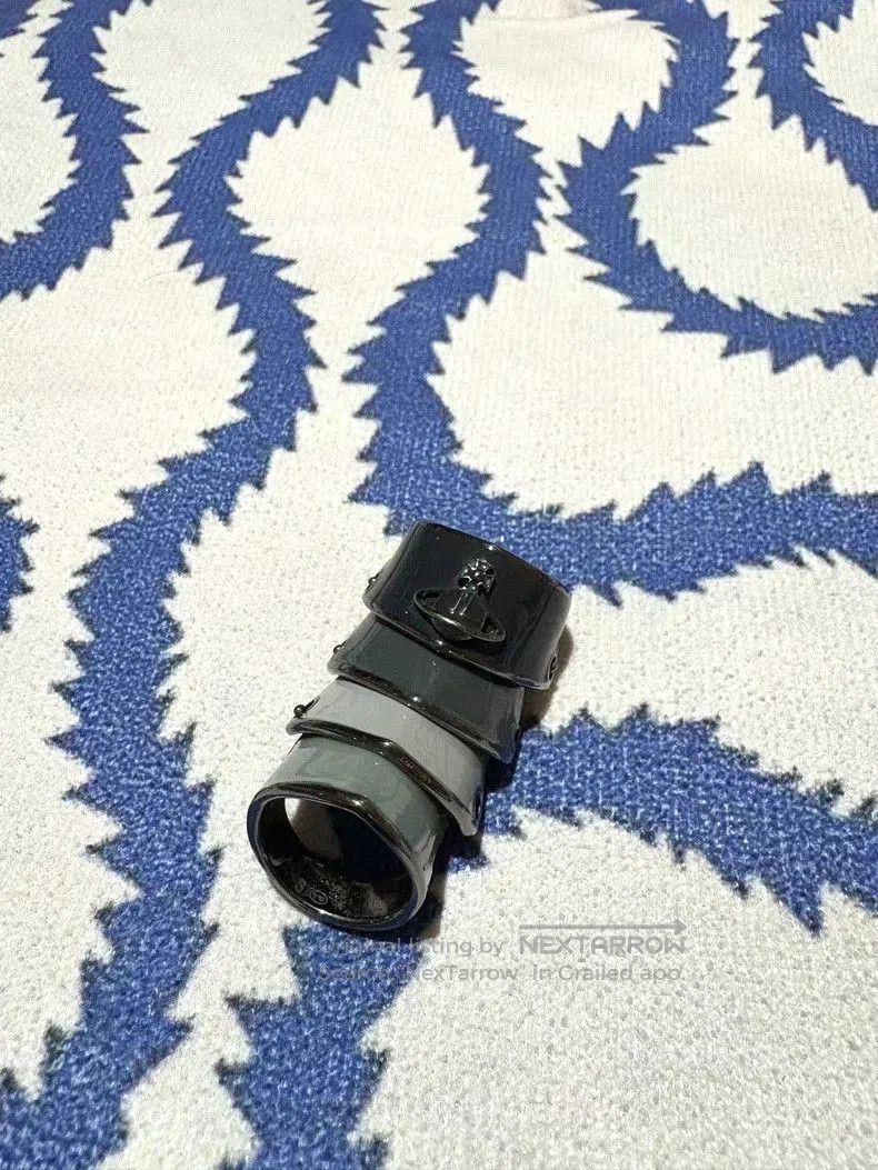 Vivienne Westwood Gray Gradient Armor Ring.