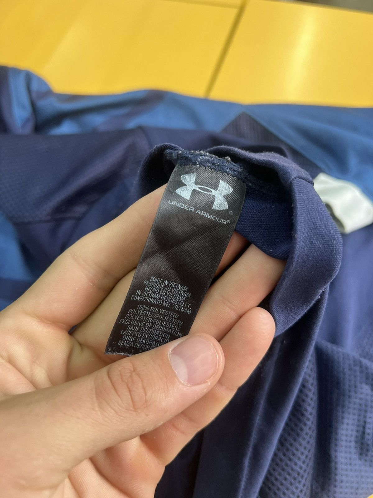 Macron Hellas Verona 2018-2019 Macron football soccer jersey Size US L / EU 52-54 / 3 - 18 Thumbnail
