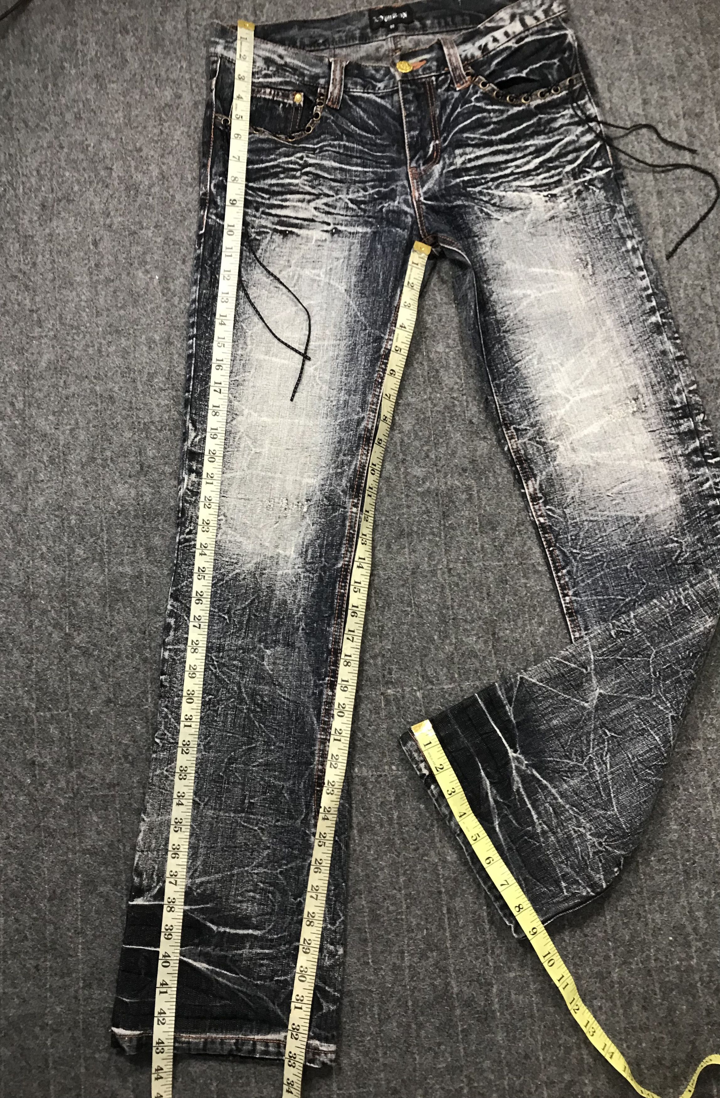Japanese Brand × LOWBOX Vintage Japanese Brand Lowbox Light Wash Denim Design Size US 32 / EU 48 - 17 Thumbnail