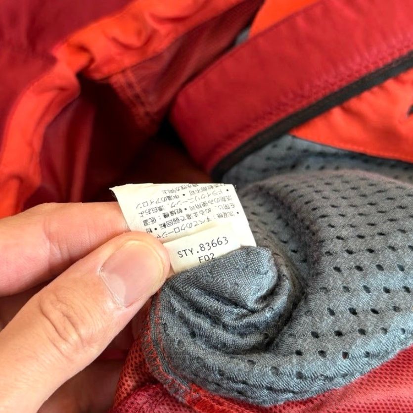 Patagonia VINTAGE Patagonia Mountain Parka Regulator Rain Jacket XL Men Red Windbreaker Zip Jacket Fall 2002 Outdoor Nature Hiking Mens Size US XL / EU 56 / 4 - 7 Thumbnail