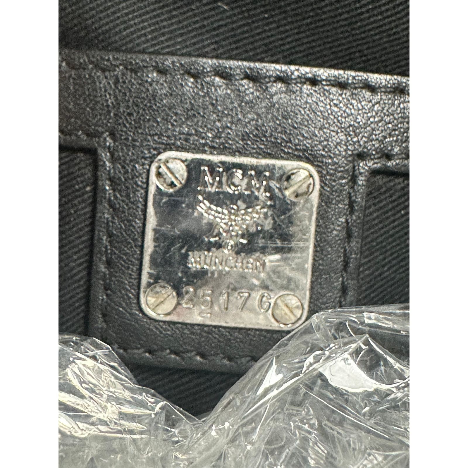 MCM MCM Waist Bag Black Used OS Size ONE SIZE - 6 Thumbnail