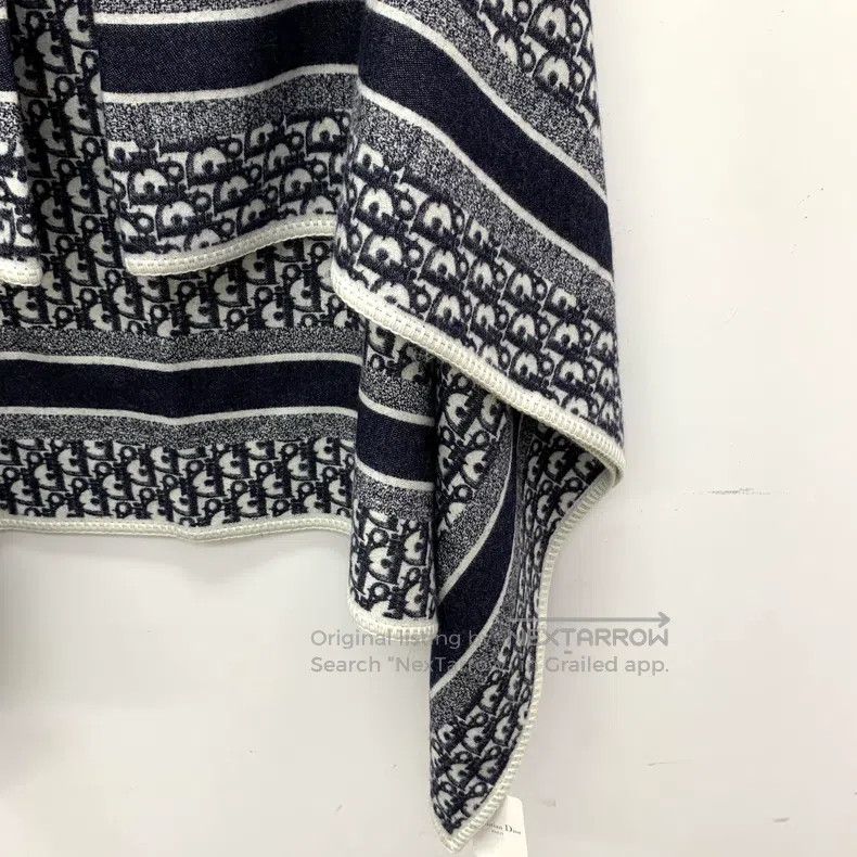 Dior Dior SizeU Colour block logo letter full print cashmere clo Size ONE SIZE - 4 Thumbnail
