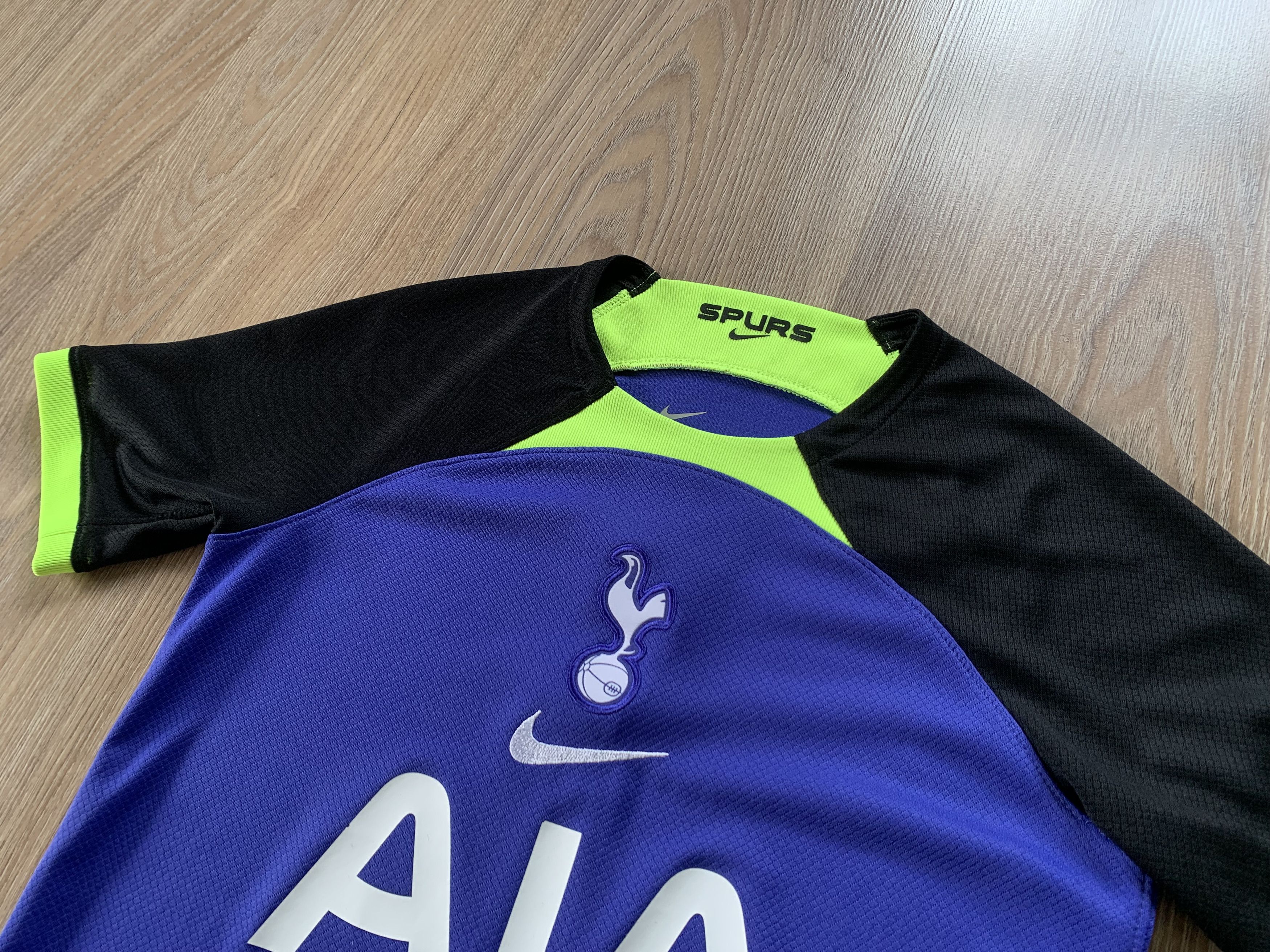 Nike Nike Tottenham Youth Football Jersey Size US XXS / EU 40 - 4 Thumbnail