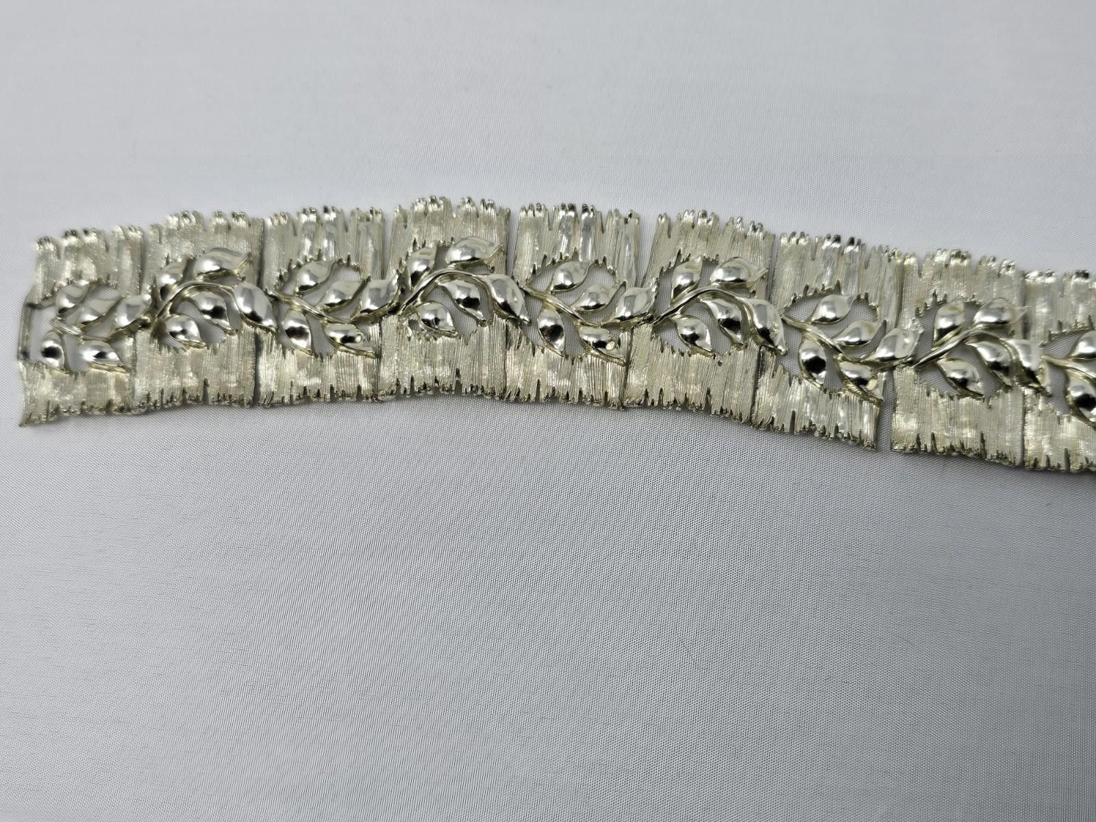 Other Vintage Lisner Silver Tone Leaf Link Bracelet 7” – Textured Size ONE SIZE - 1 Thumbnail