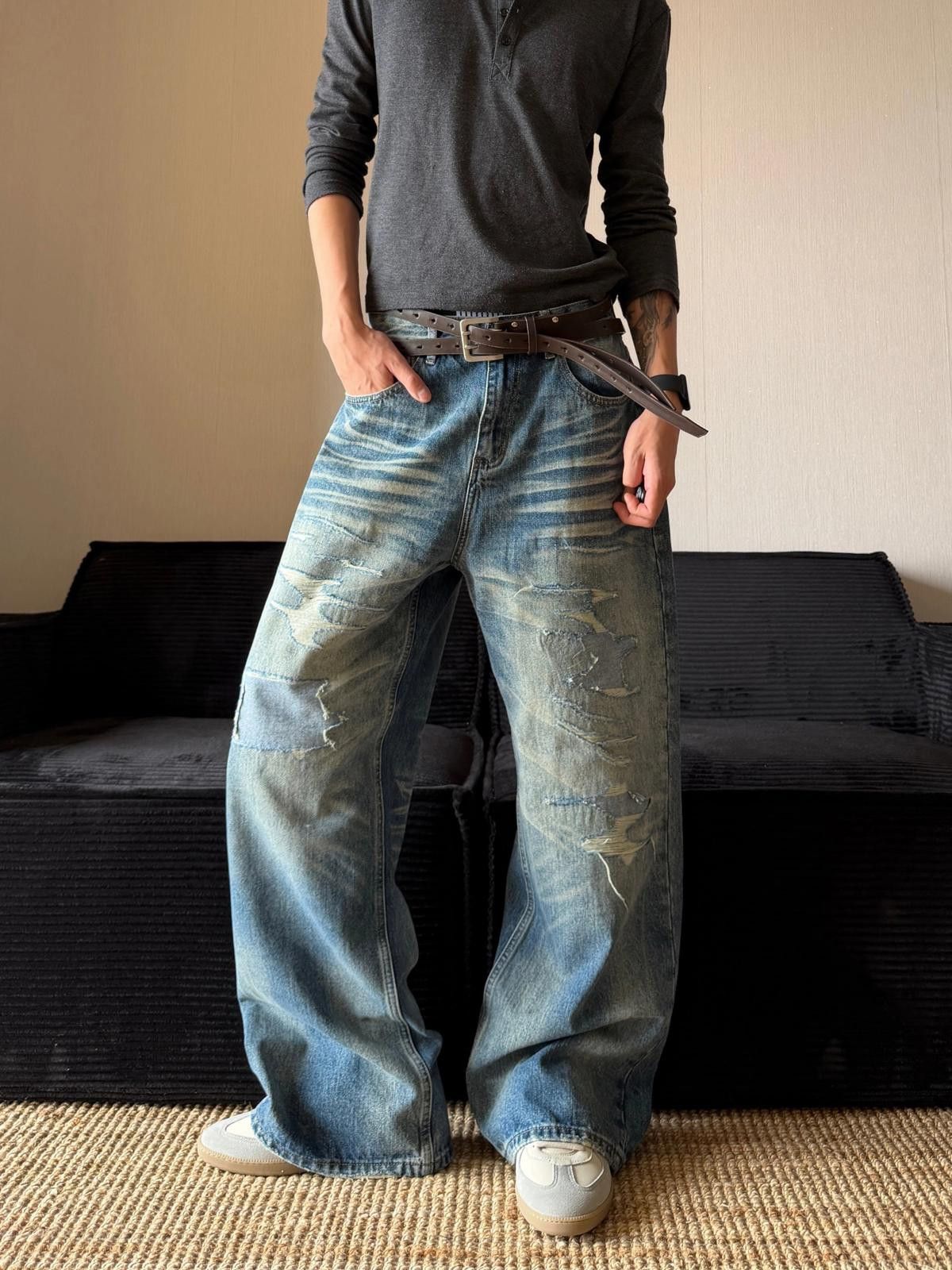 Vintage Blue Distressed Wide Leg Jeans, Baggy Denim Pants Size US 30 / EU 46 - 3 Thumbnail