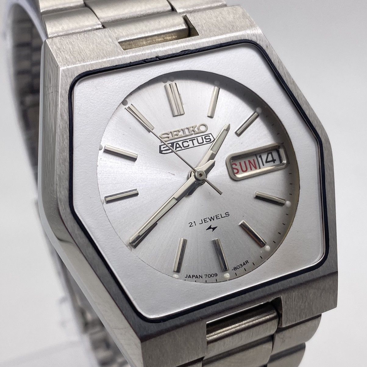 Seiko Seiko 5 Automatic Silver Dial Men’s Wristwatch 38mm Watch Size 38 - 3 Thumbnail