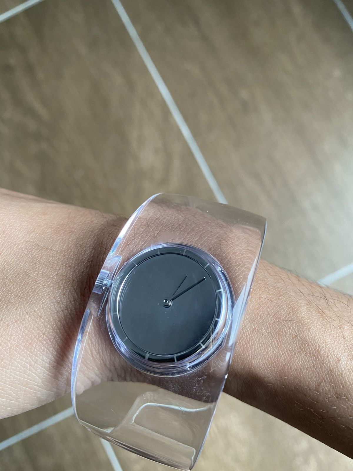 Issey Miyake Issey Miyake Acrylic Bangle Watch Size ONE SIZE - 3 Thumbnail