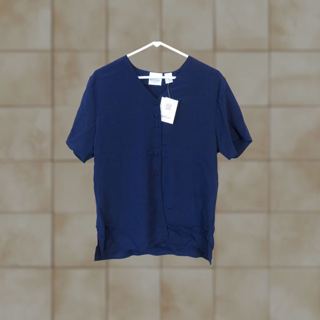 Vintage VINTAGE Bentley Shirt Blue Large with tags NOS 1990s Polyester Regular Men’s Shirt Size L / US 10 / IT 46 - 1 Thumbnail