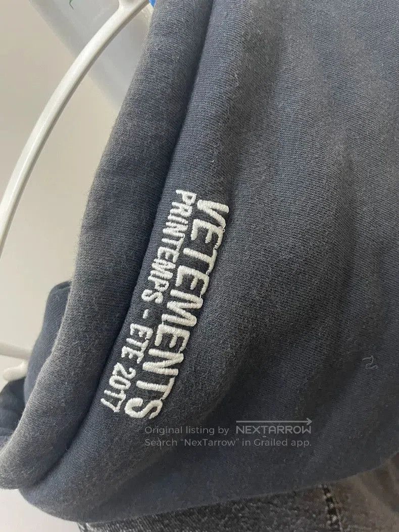 Vetements Vetements Levi's Denim Jacket with Hoodie. Size US XS / EU 42 / 0 - 7 Thumbnail