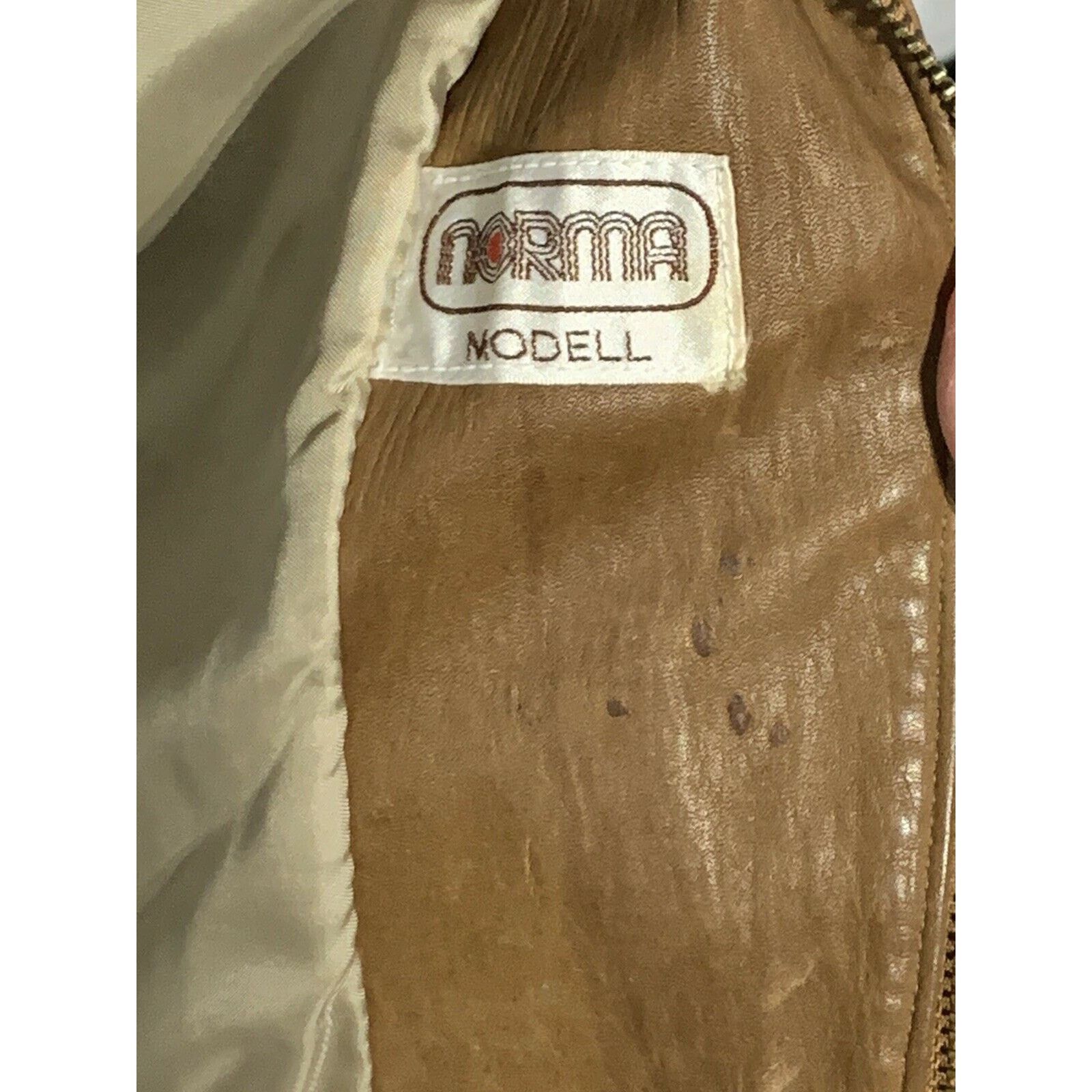 Vintage Norma Modell Vintage leather jacket 1980 Bomber Tapered Size M / US 6-8 / IT 42-44 - 8 Thumbnail