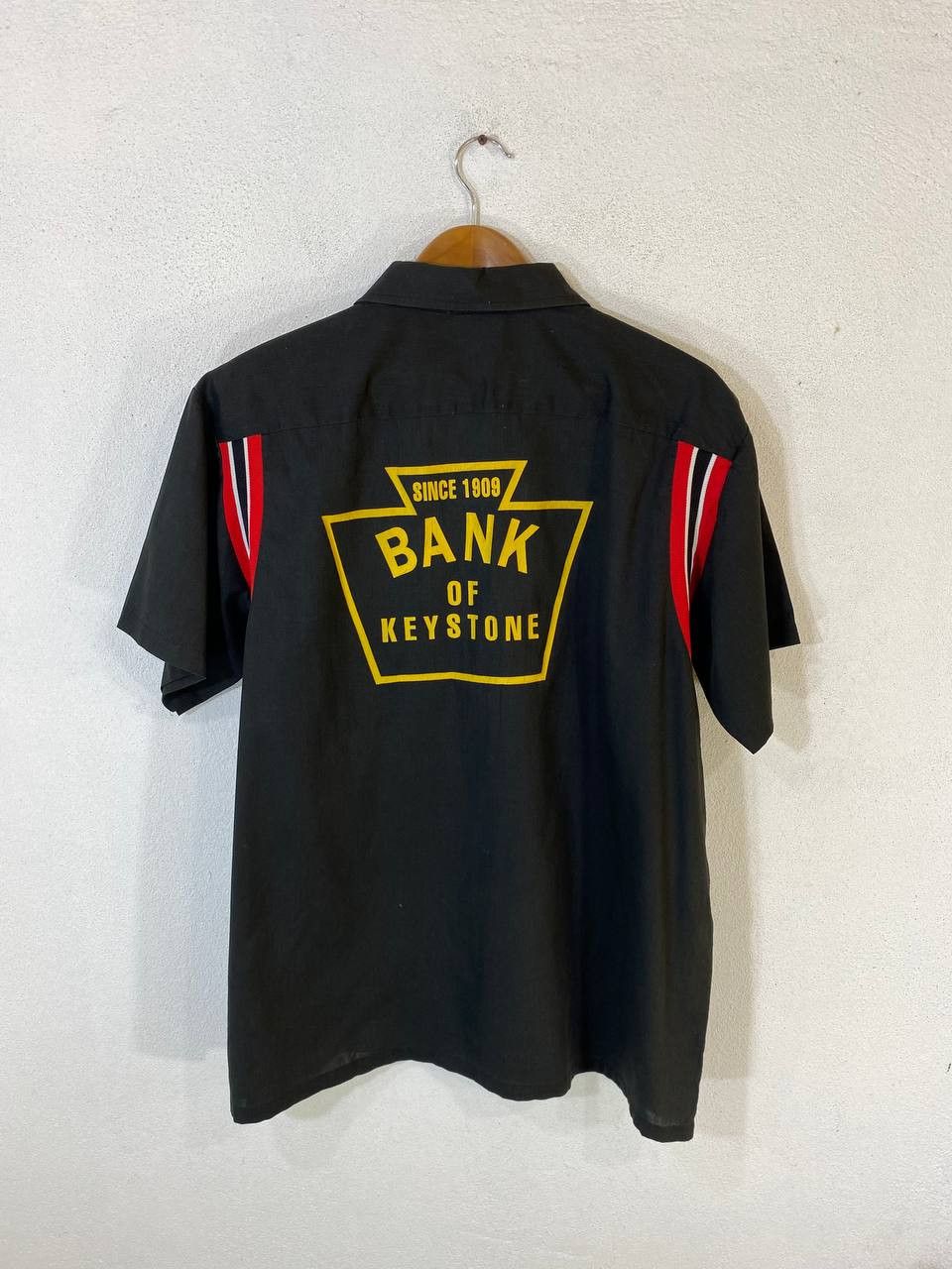 Vintage vintage hilton bowling shirt bank of keystone backhit Size US L / EU 52-54 / 3 - 1 Thumbnail