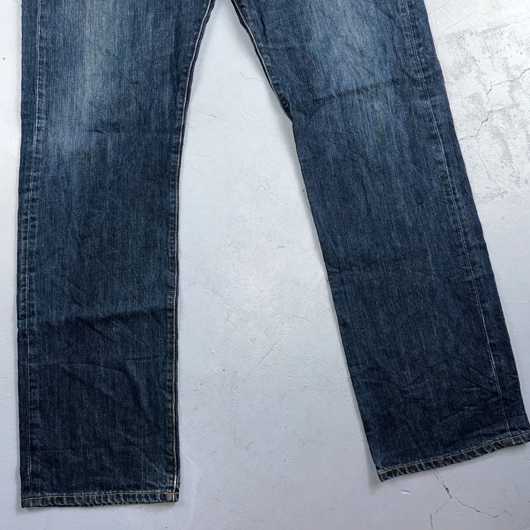 Levi's VINTAGE Levis 501 Jeans 38x34 38x33 Act Blue Med Wash Y2K XX Straight Leg Size US 38 / EU 54 - 3 Thumbnail
