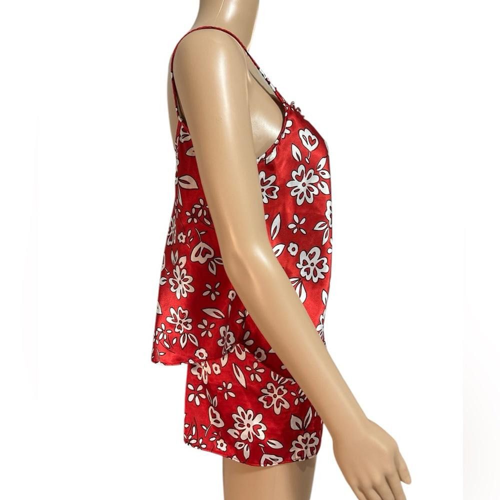 Designer Floral Red Satin Sleepwear Set Size ONE SIZE - 2 Thumbnail