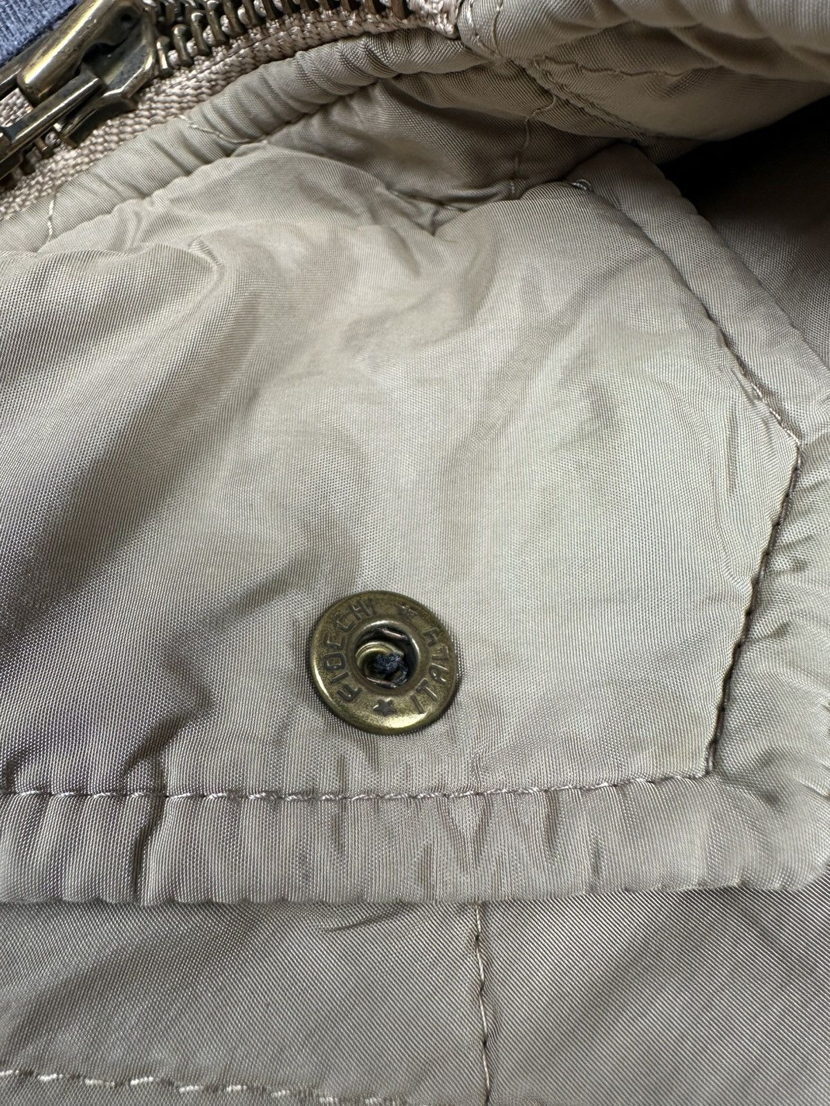 Burberry Vintage Burberry London Quilted Jacket Size US M / EU 48-50 / 2 - 13 Thumbnail