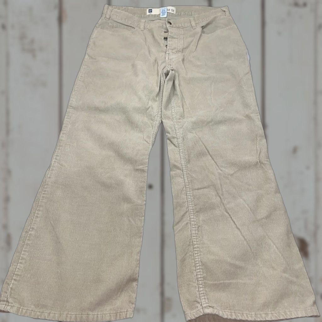 Gap GAP Boot Fit TAN Corduroy BUTTON FLY Pants Men’s SIZE 38/30 Cotton Y2K 2004 Vtg Size US 38 / EU 54 - 1 Thumbnail