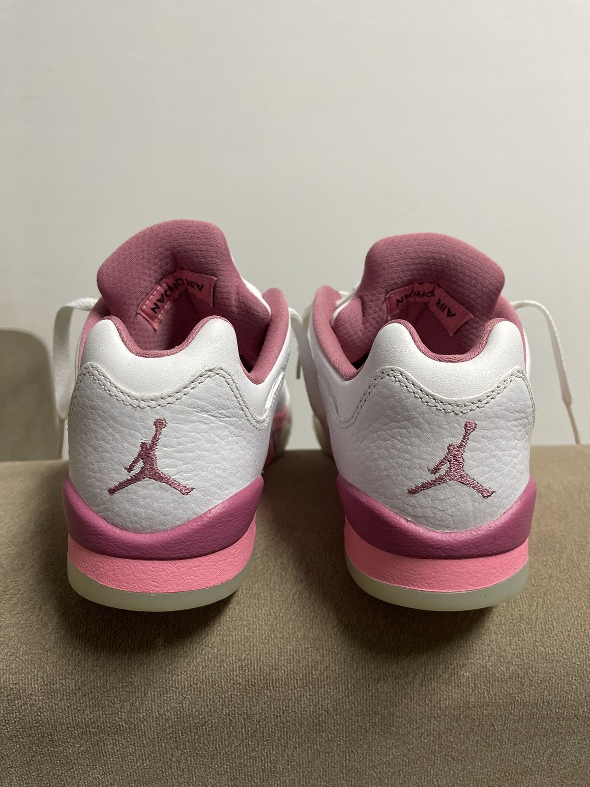 Other Air Jordan 5 Retro Low (GS) 'Coral Chalk' Size US 5 / IT 35 - 5 Thumbnail