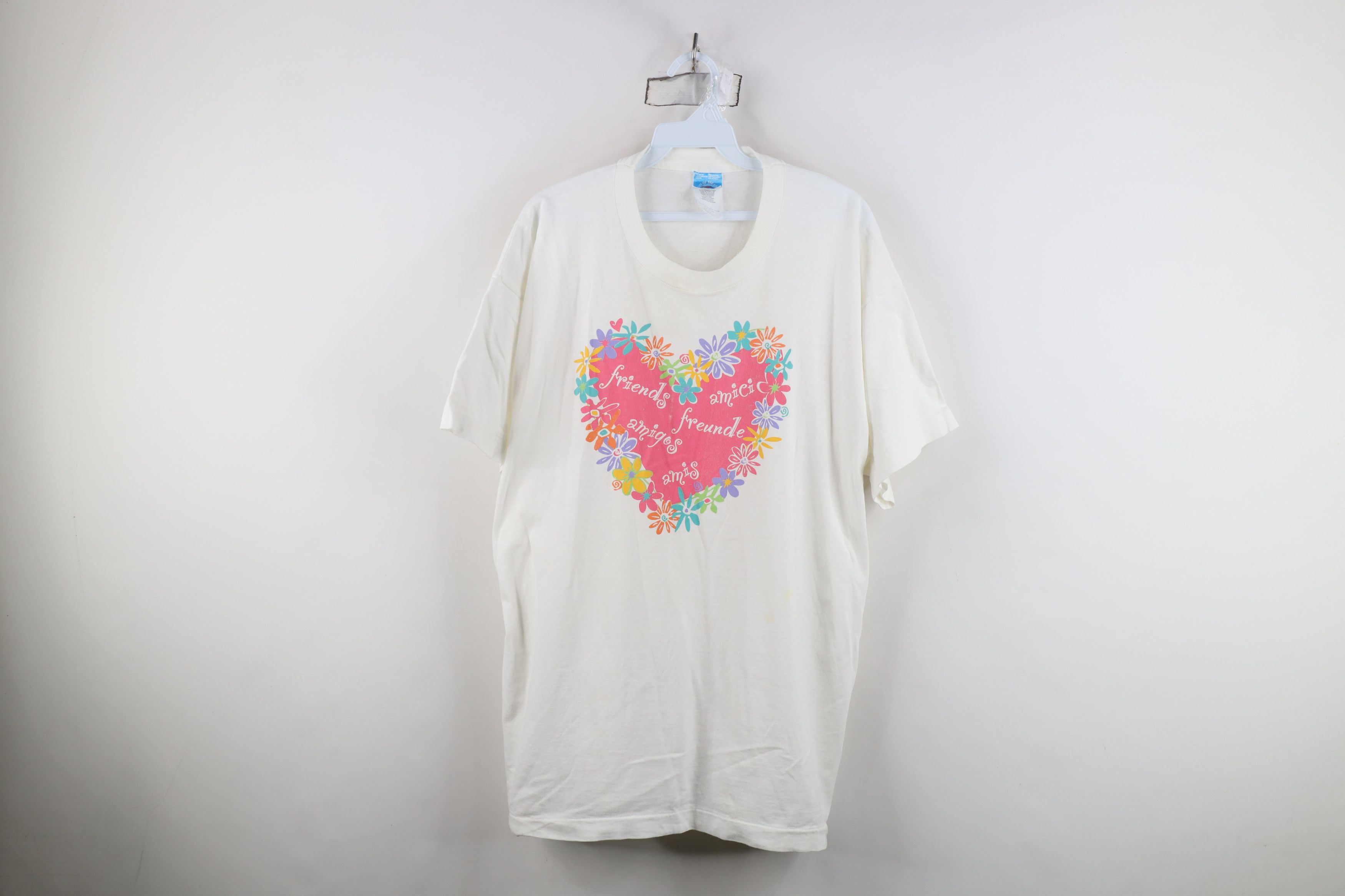 Vintage Vintage 90s Streetwear Heart Flower Friends T-Shirt USA Size XL / US 12-14 / IT 48-50 - 1 Thumbnail