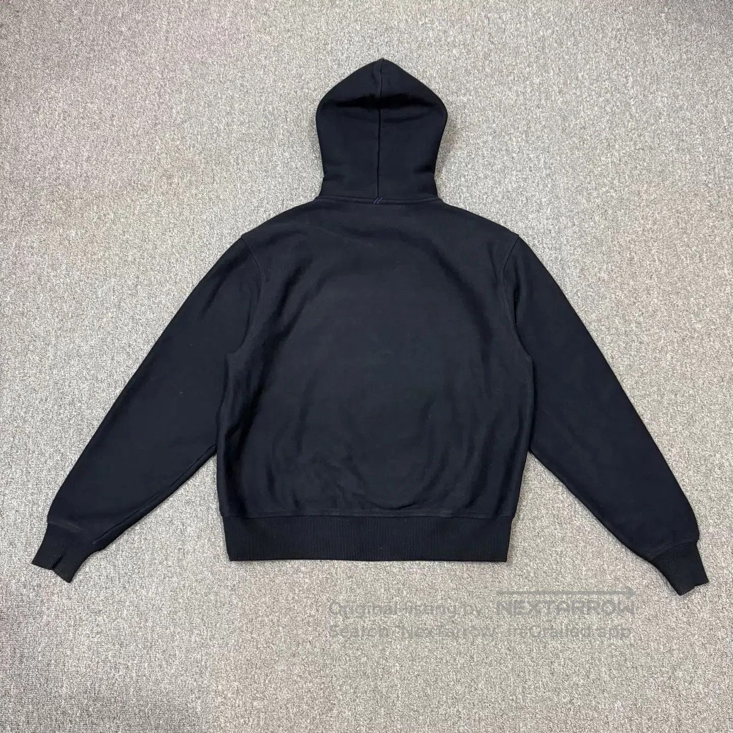 Burberry Black Hoodie with Front Pocket and Side Logo. Size US S / EU 44-46 / 1 - 2 Thumbnail